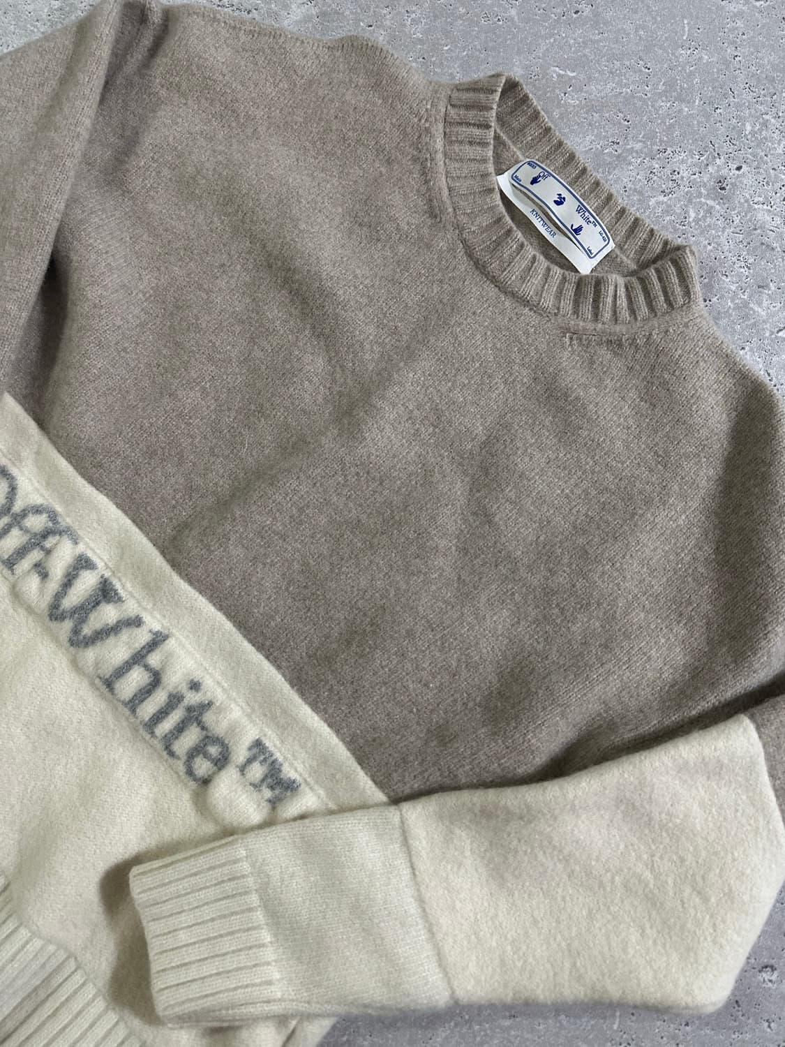 Off-White 토푸 배색 크루넥 스웨터 정품 상품이미지1