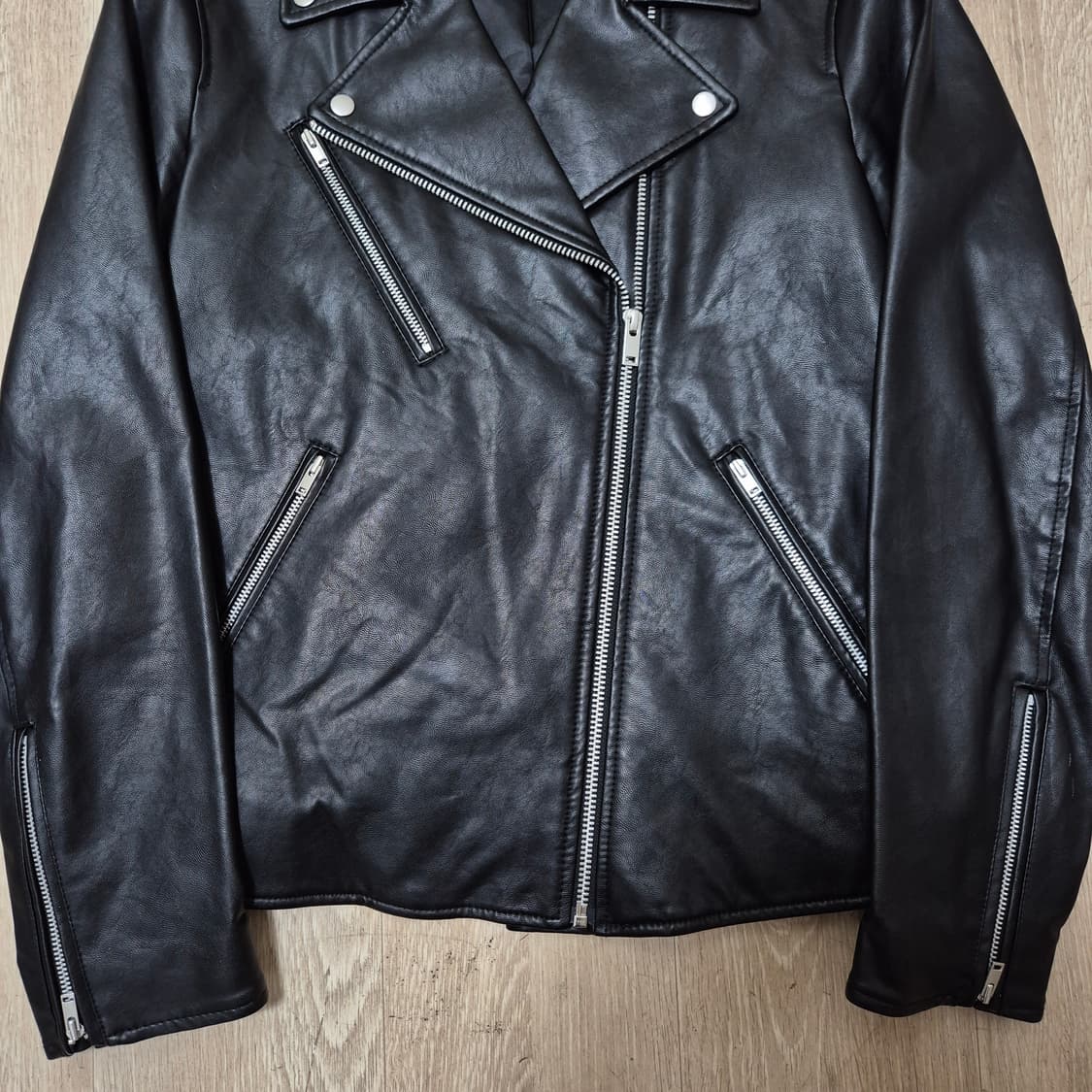 유니클로 싱글 레더 라이더 가죽자켓 M(95) 상품이미지3