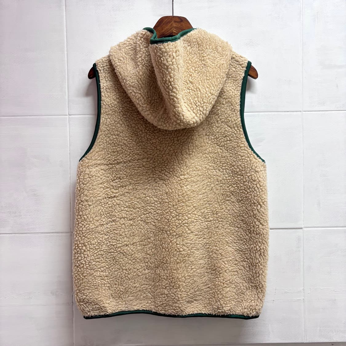 TITICACA 티티카카 뽀글이 투웨이지퍼 플리스 후드 베스트 조끼  J 상품이미지5