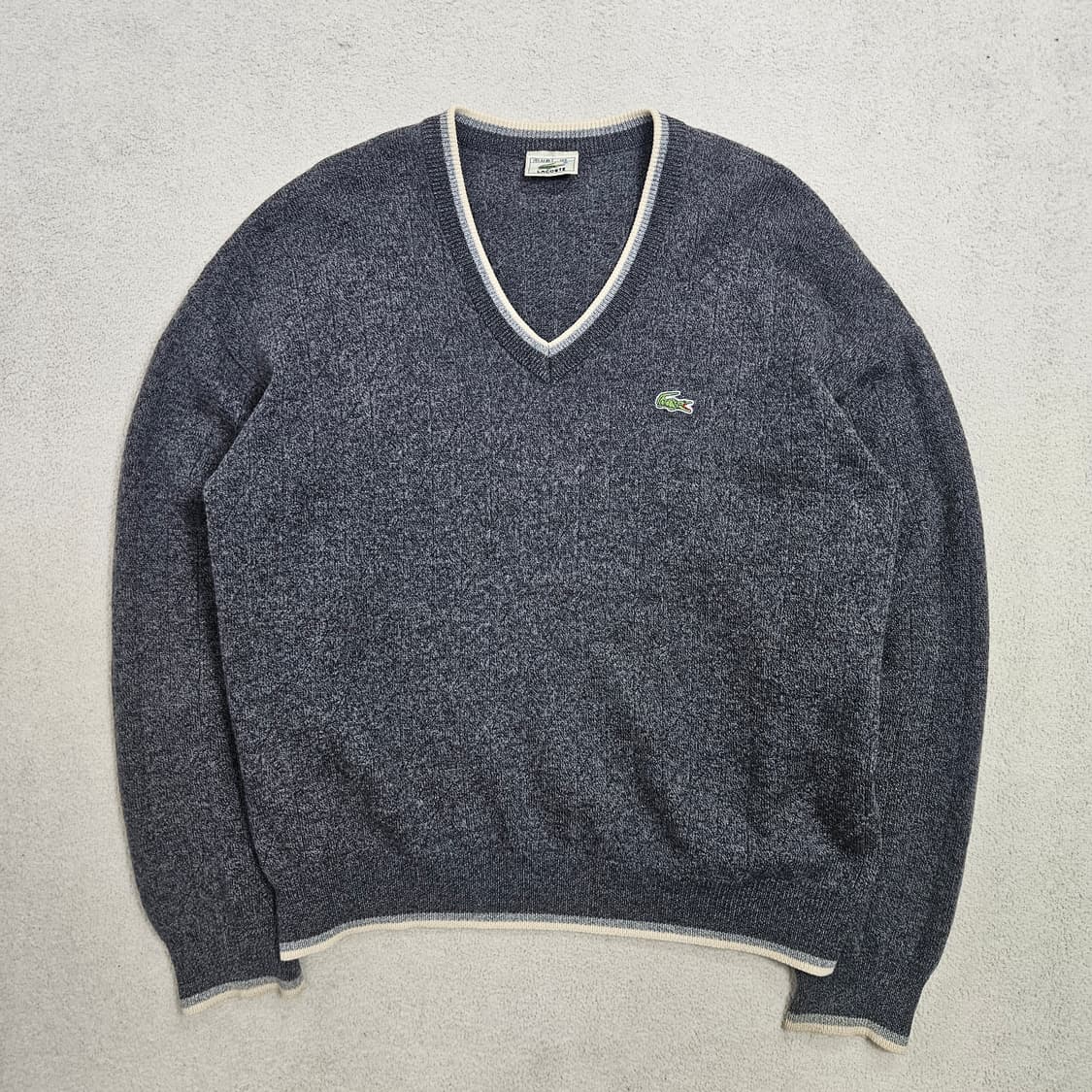 라코스테 브이넥 니트 105 상품이미지1