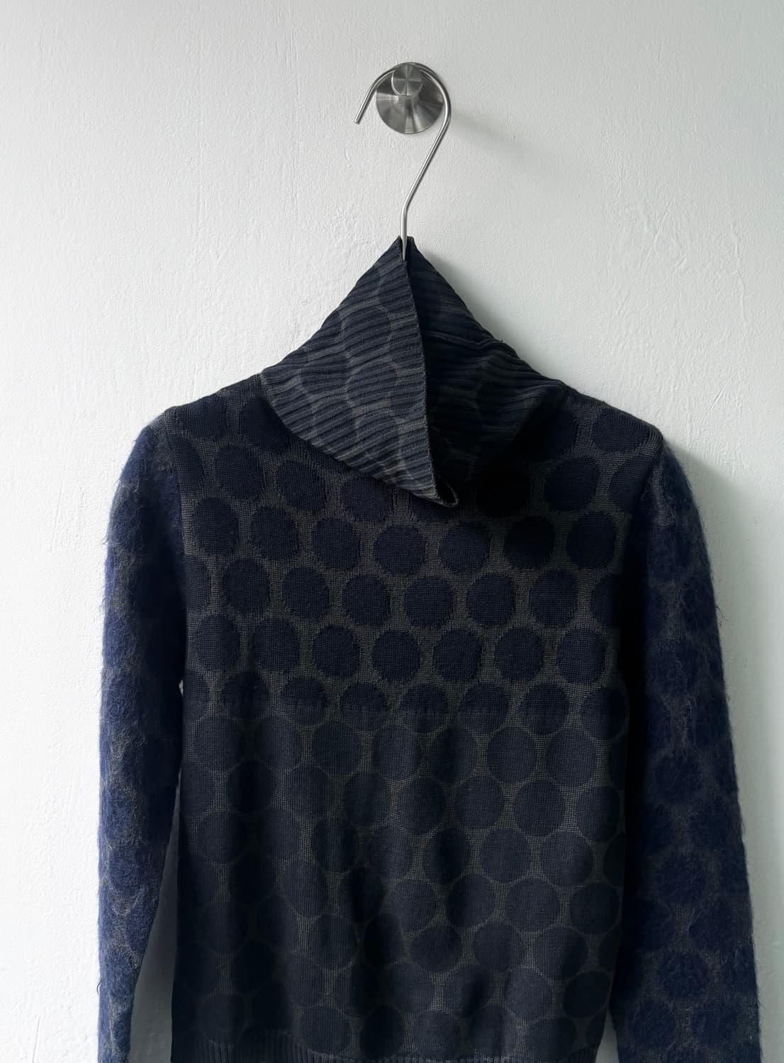 언더커버 00aw 도트 터틀넥 상품이미지4