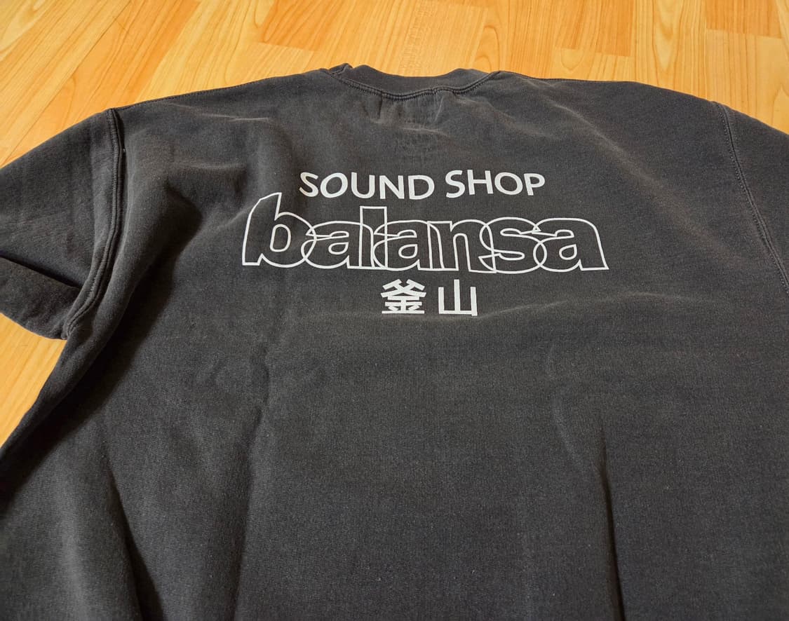 발란사 맨투맨 티셔츠 새제품 상품이미지2