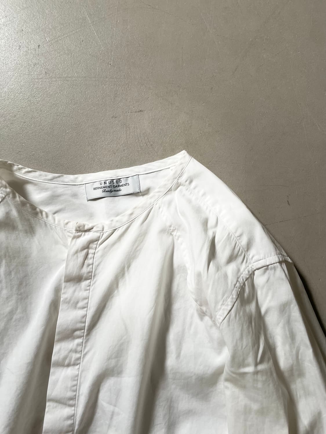 언유즈드 Band Collar Long Shirt 상품이미지2