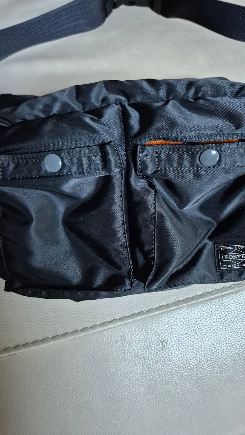 요시다포터 블랙 숄더백 상품이미지7