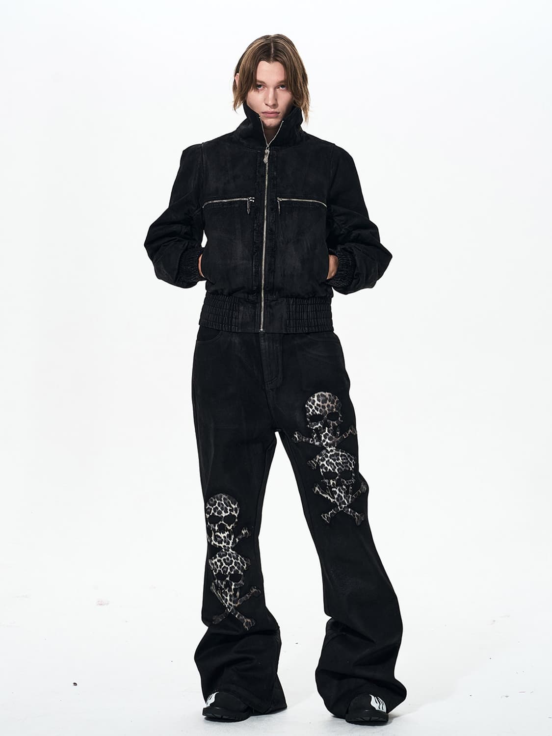 Skull Appliqué Waxed Flared Jeans 상품이미지4