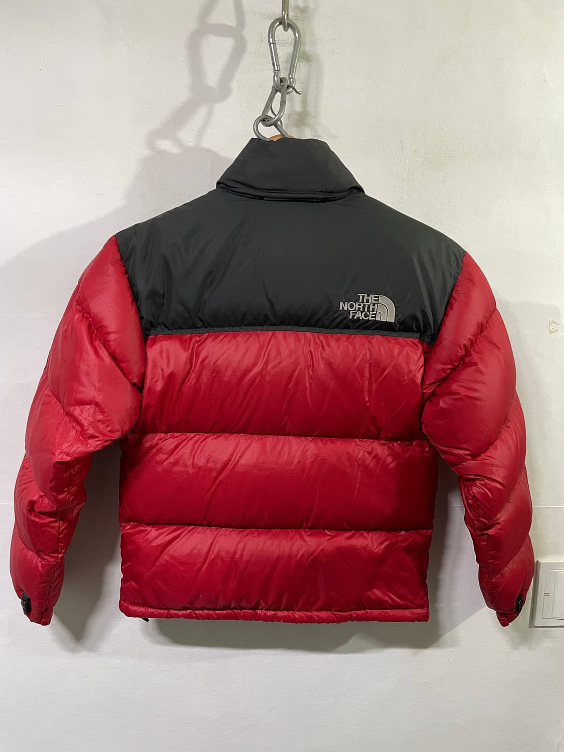노스페이스 눕시 패딩 점퍼 레어색상 레드 66사이즈  상품이미지2