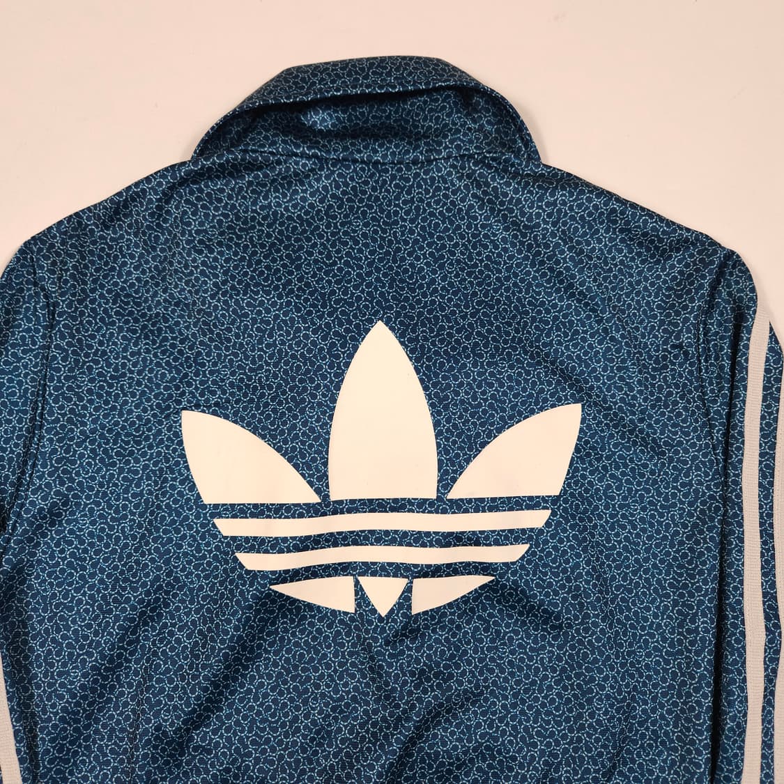 아디다스 파이어버드 빅로고 패턴 트랙탑  상품이미지4