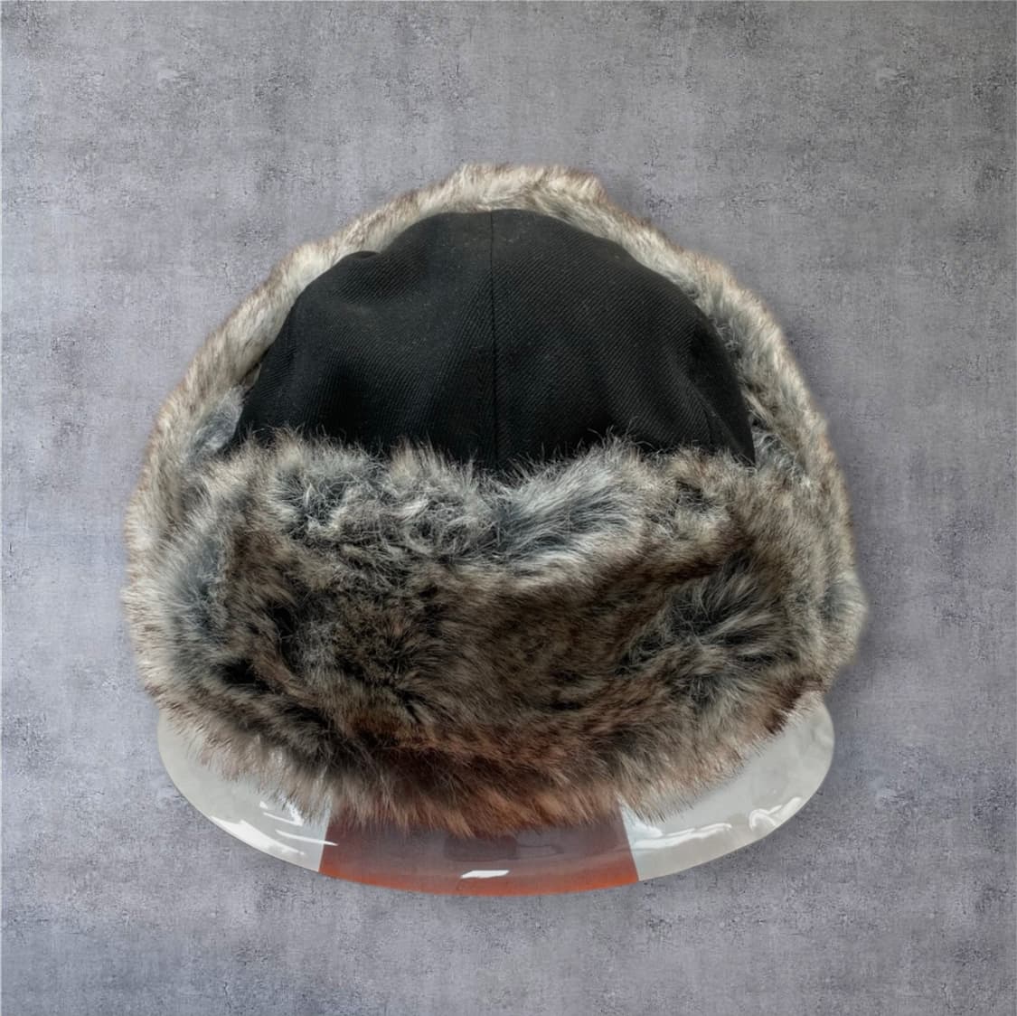 뉴에라 Newera 블랙 퍼 트리밍 이어플랩 트래퍼 햇 XL 상품이미지3