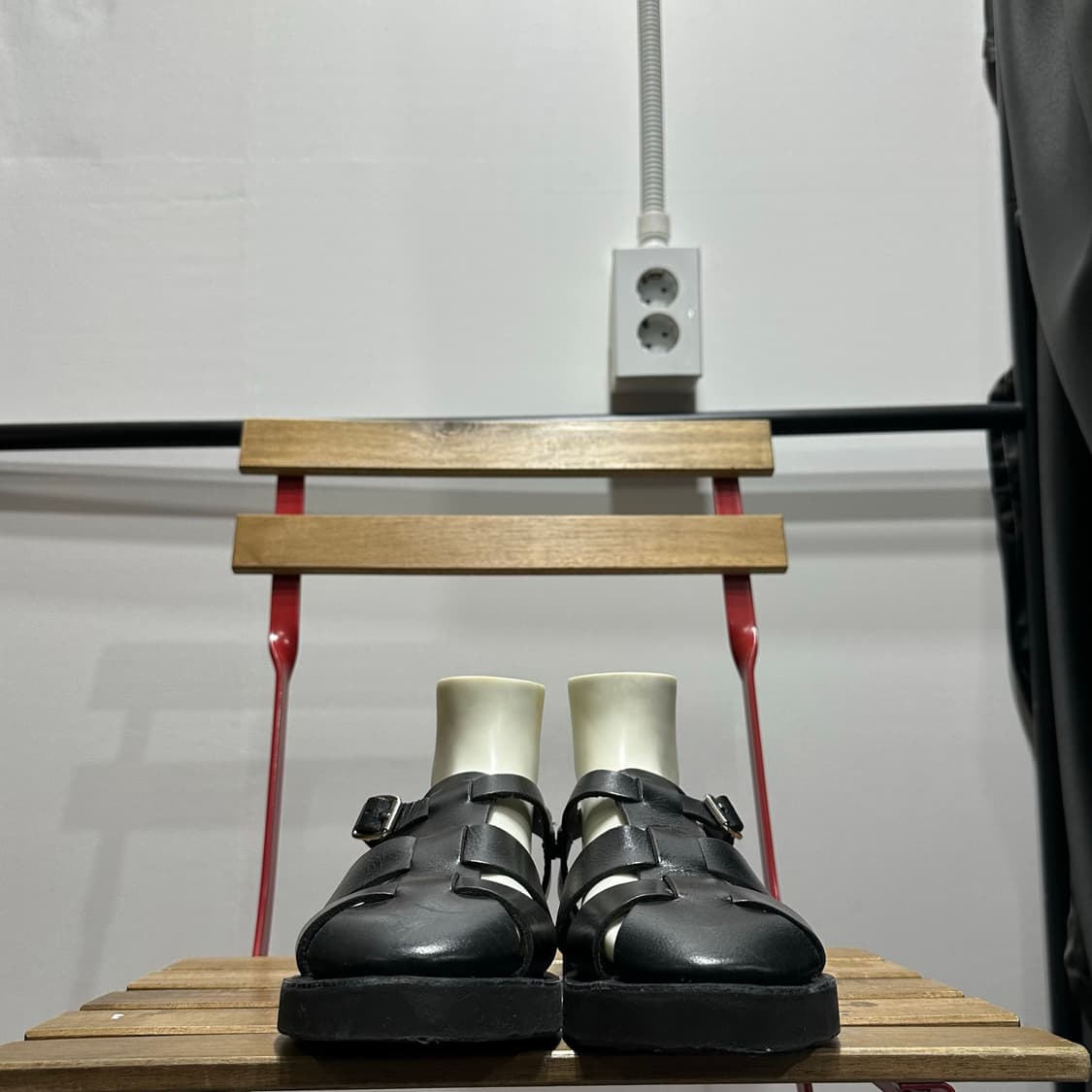 US6M 240) 츄바스코 샌들 가죽 스트랩 레더 블랙 샌들 상품이미지2