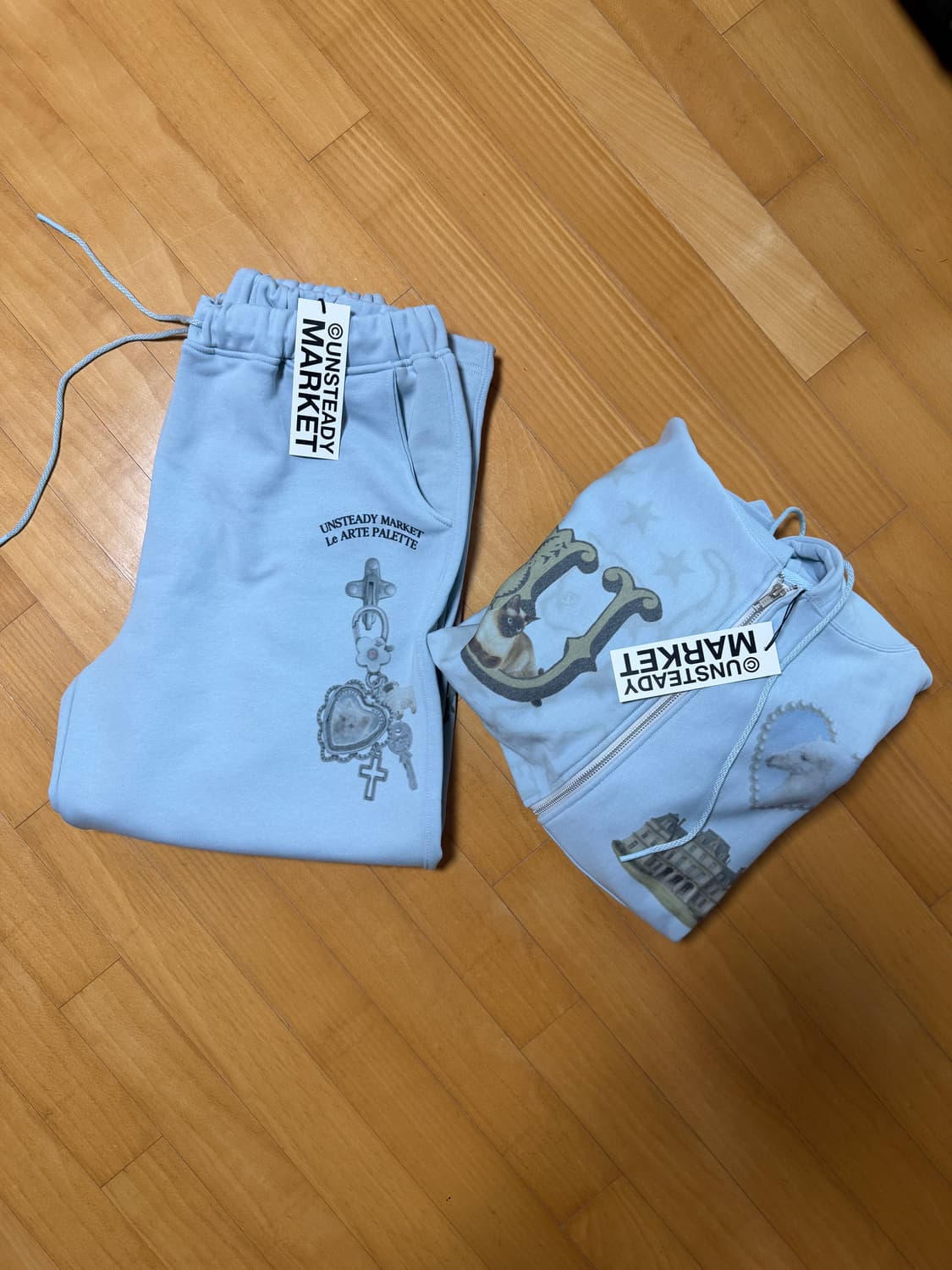 새상품) 언스테디마켓 후디 조거팬츠 셋업 상품이미지4