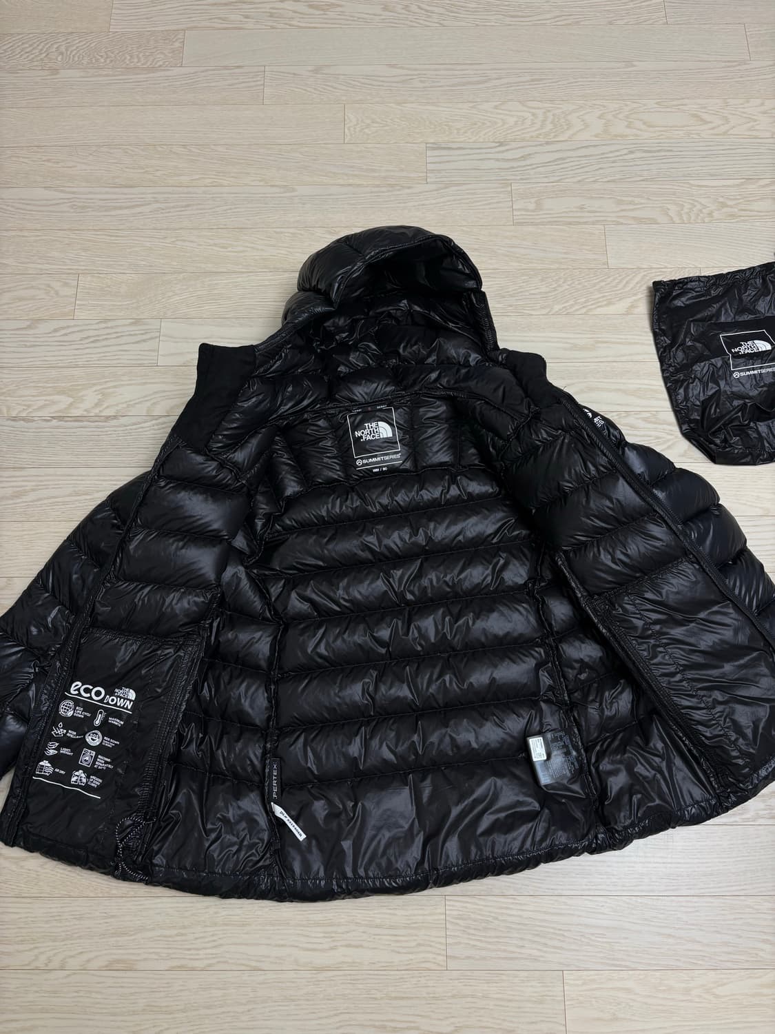 노스페이스 써밋 마테호른 다운 자켓 WM(90) 상품이미지3