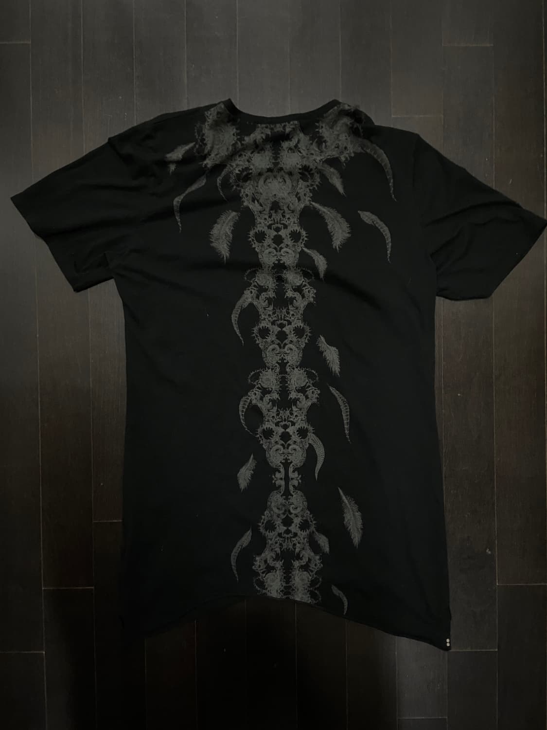 kmrii feather asymmetry t-shirt 상품이미지4