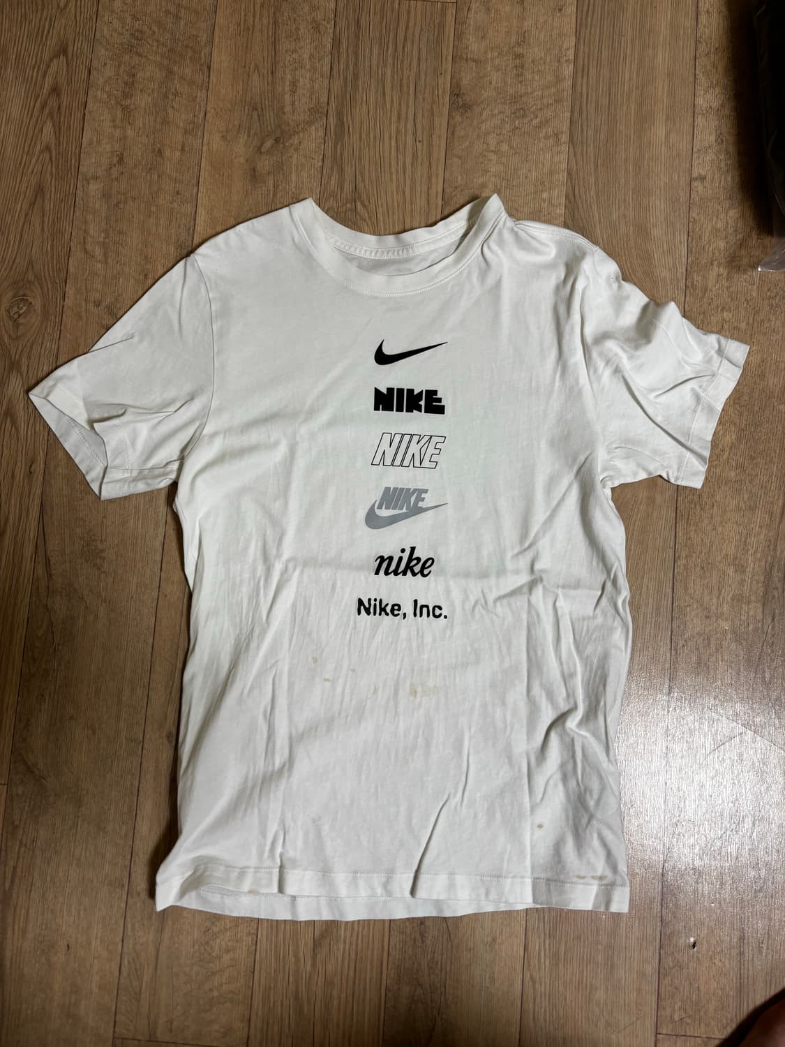 브랜드 반팔 일괄 판매 상품이미지3