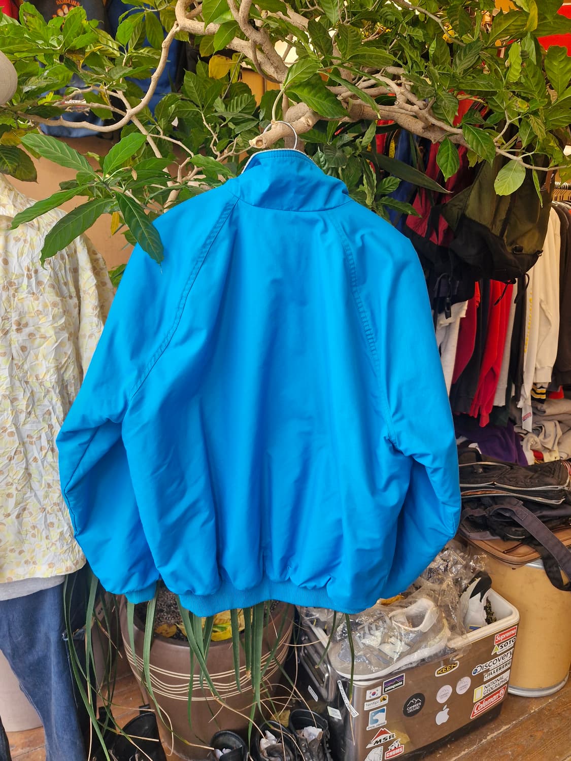 Z-303 파타고니아 신칠라 봄버 웜업 자켓  상품이미지2