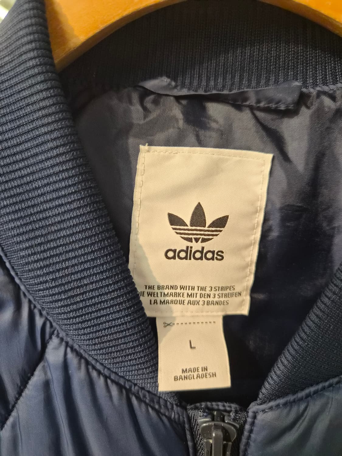 L) 아디다스 SST 네이비 퀼팅 점퍼 팝니다 상품이미지4
