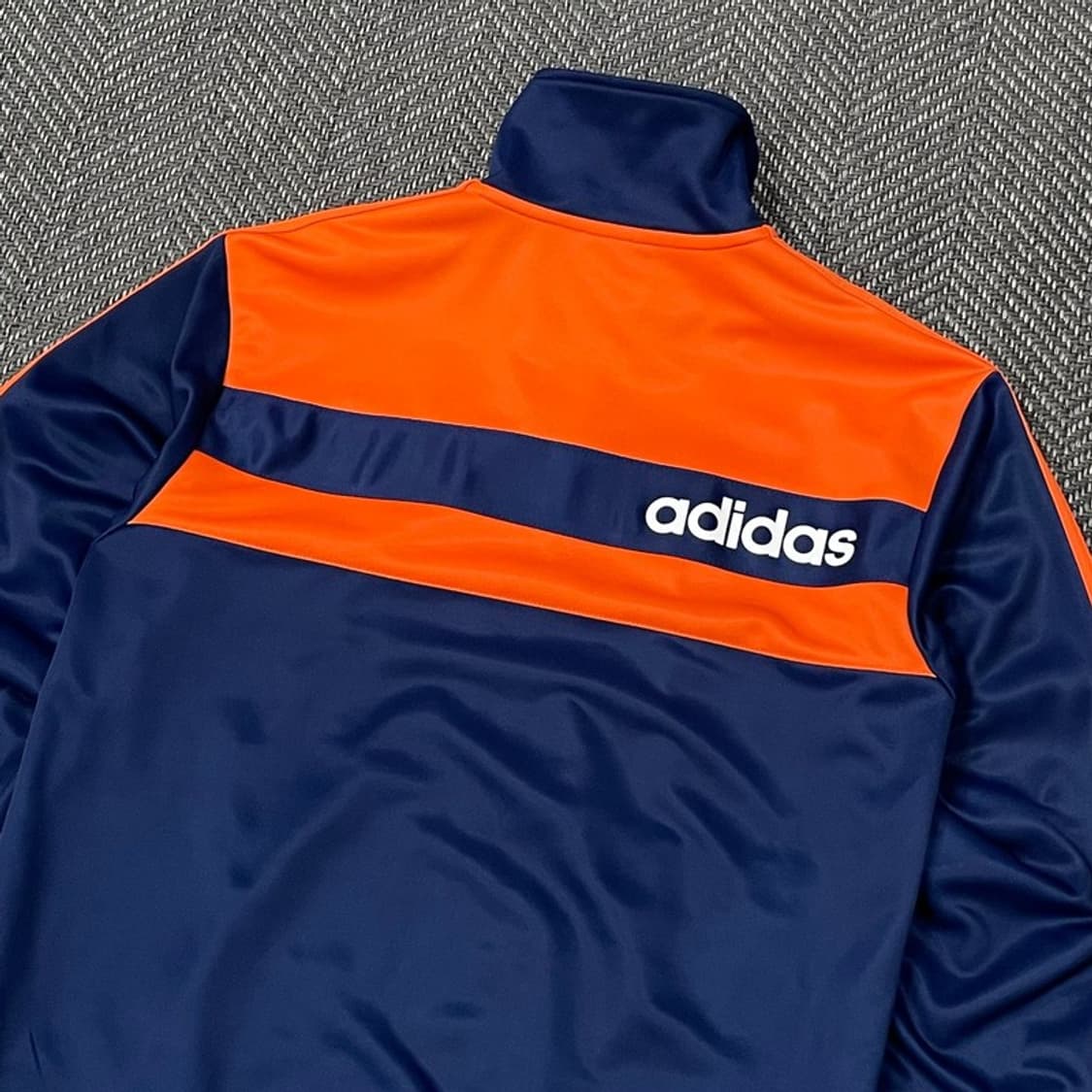 아디다스 배색 트랙탑 v0152 상품이미지5