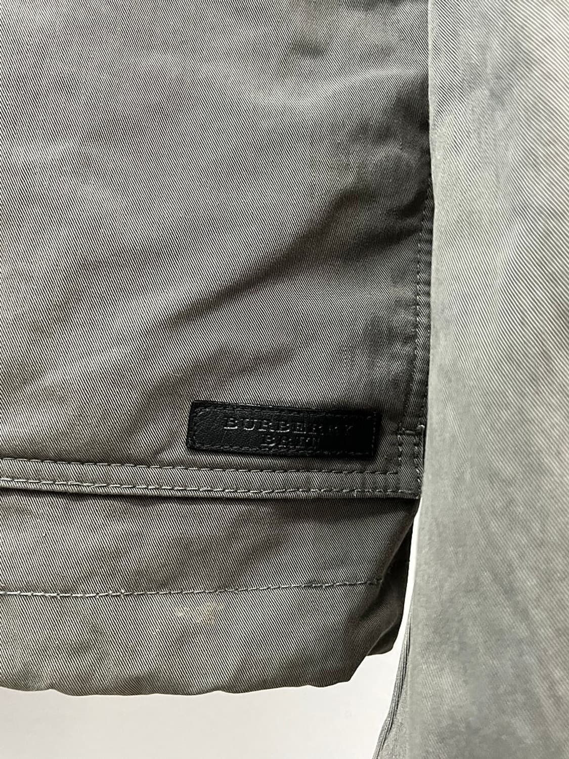 105-110) 버버리 브릿 가먼트 M-1 블루종  상품이미지4