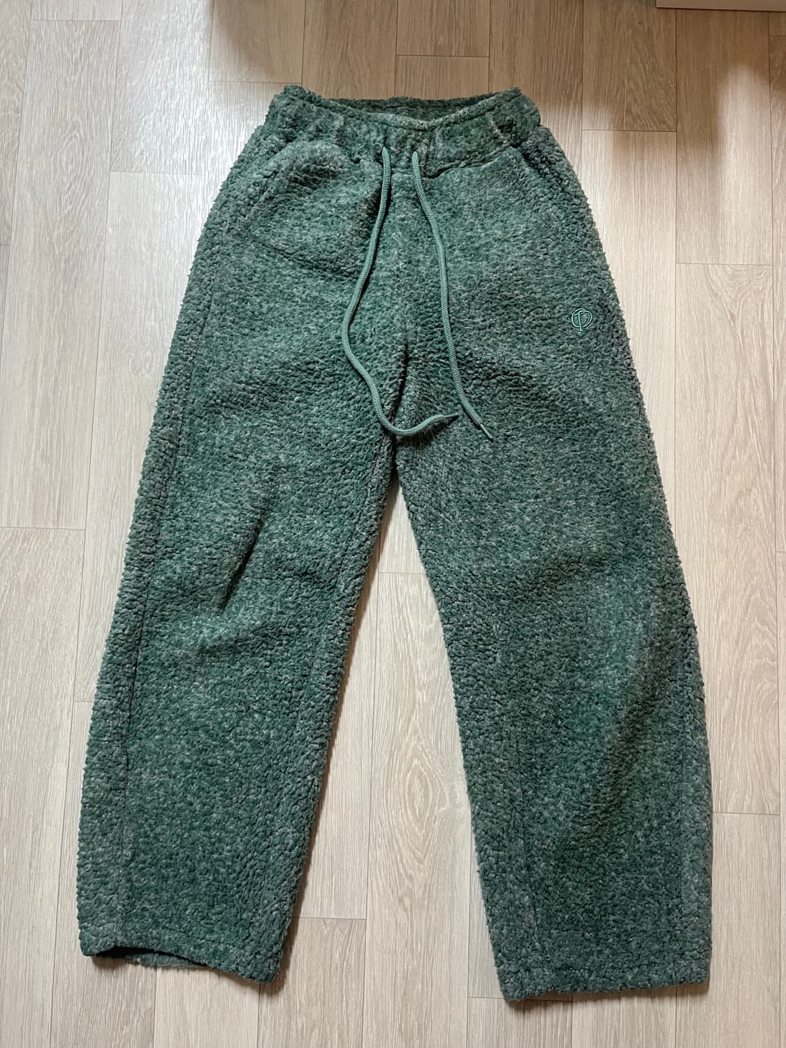 Theopenproduct 더오픈프로덕트 현 openyy 시어링팬츠 상품이미지2