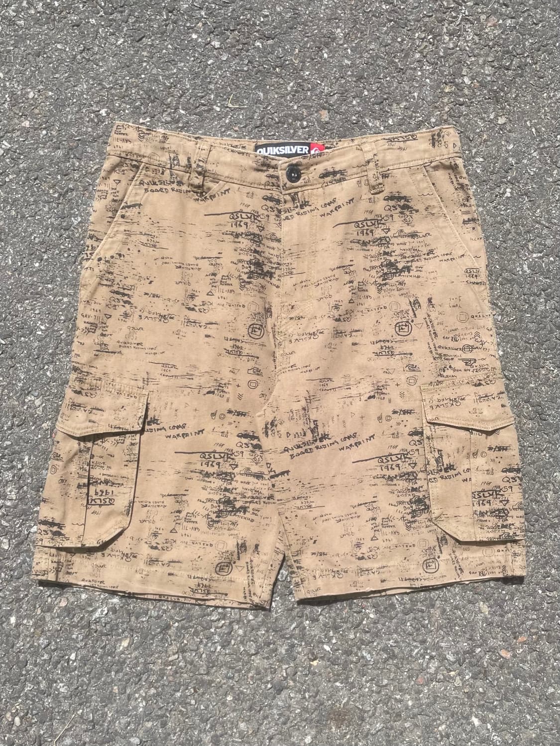 QUIKSILVER 퀵실버 올오버 프린팅 카고 반바지 상품이미지3