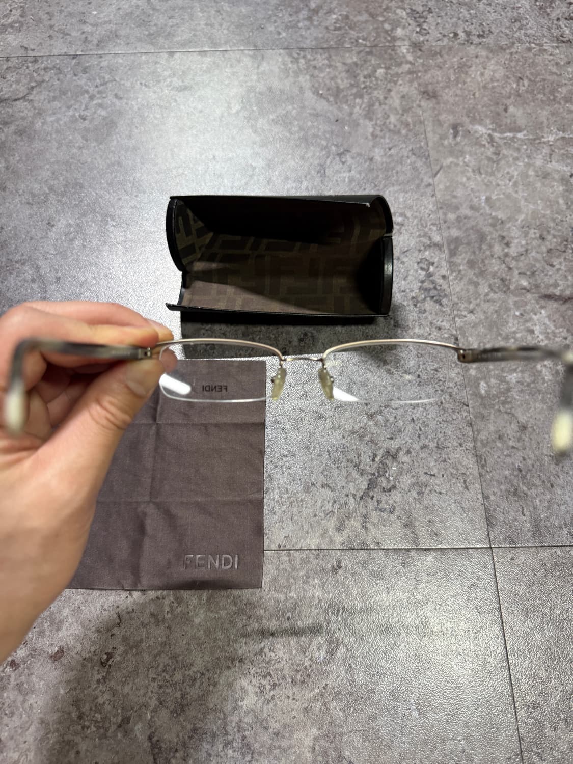 펜디 반무테 풀박스 상품이미지6