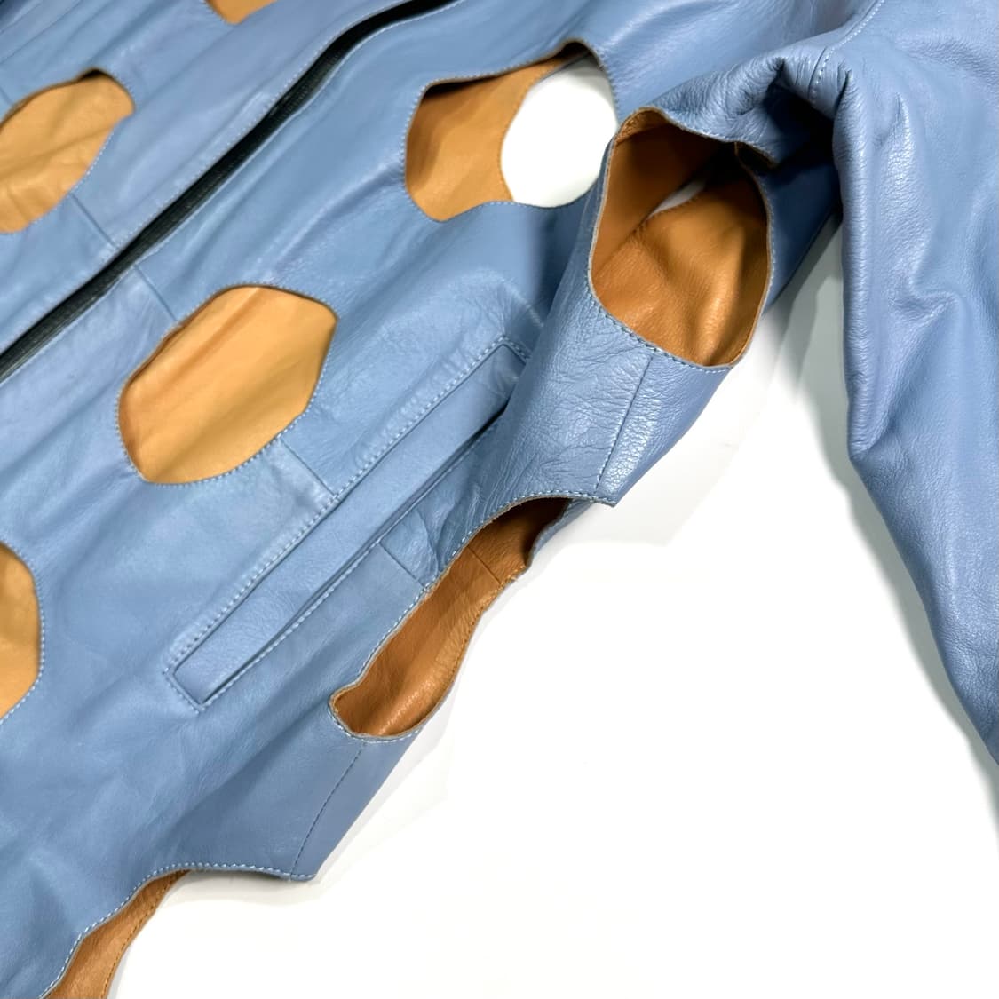 T/sehne 티센 컷아웃 가죽자켓 (on.168) 상품이미지4