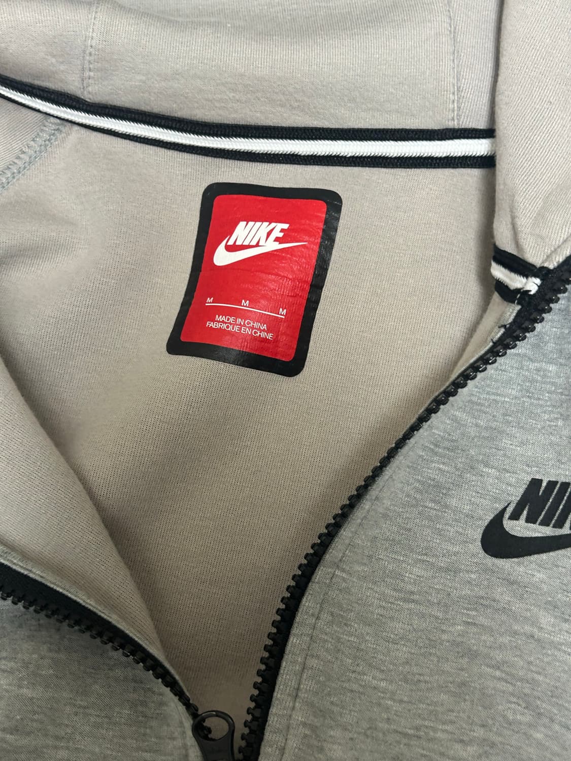 나이키 테크 상품이미지3