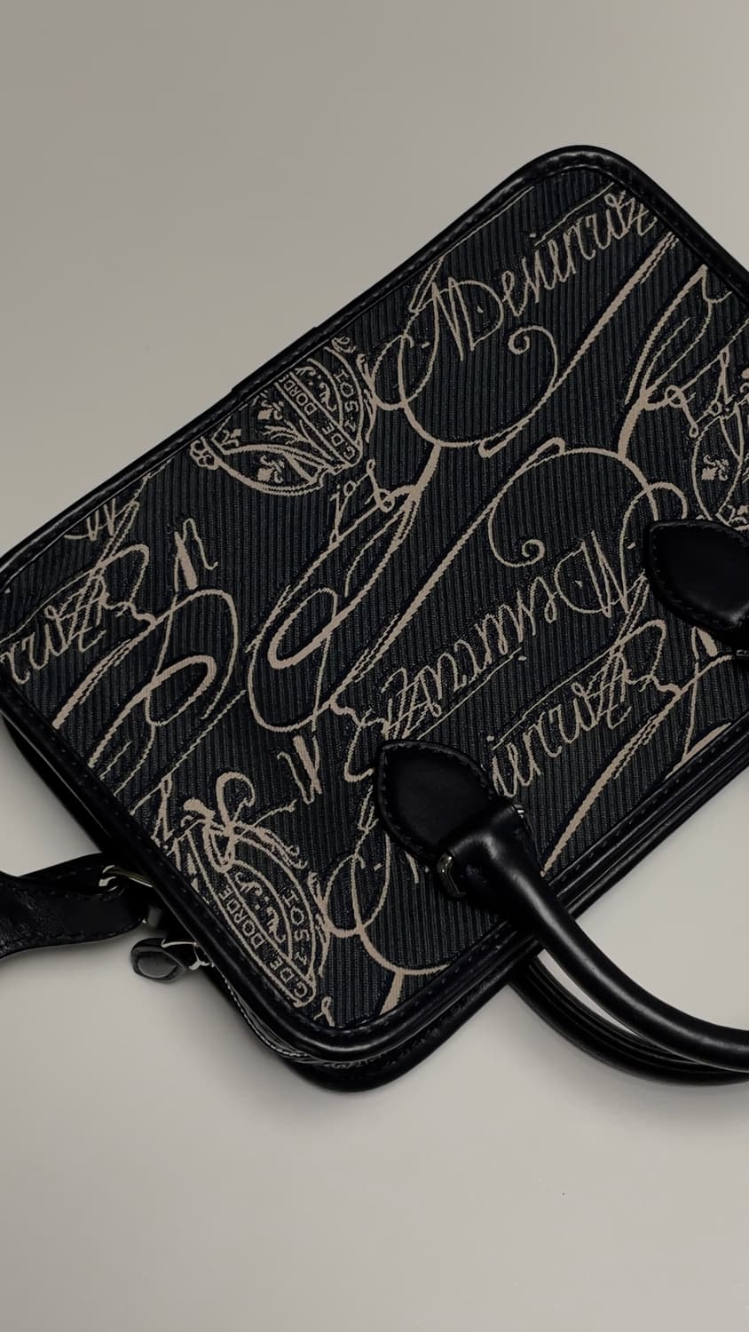 벨루티 스크리토 캘리그라피 2way백 (한정판) 상품이미지4
