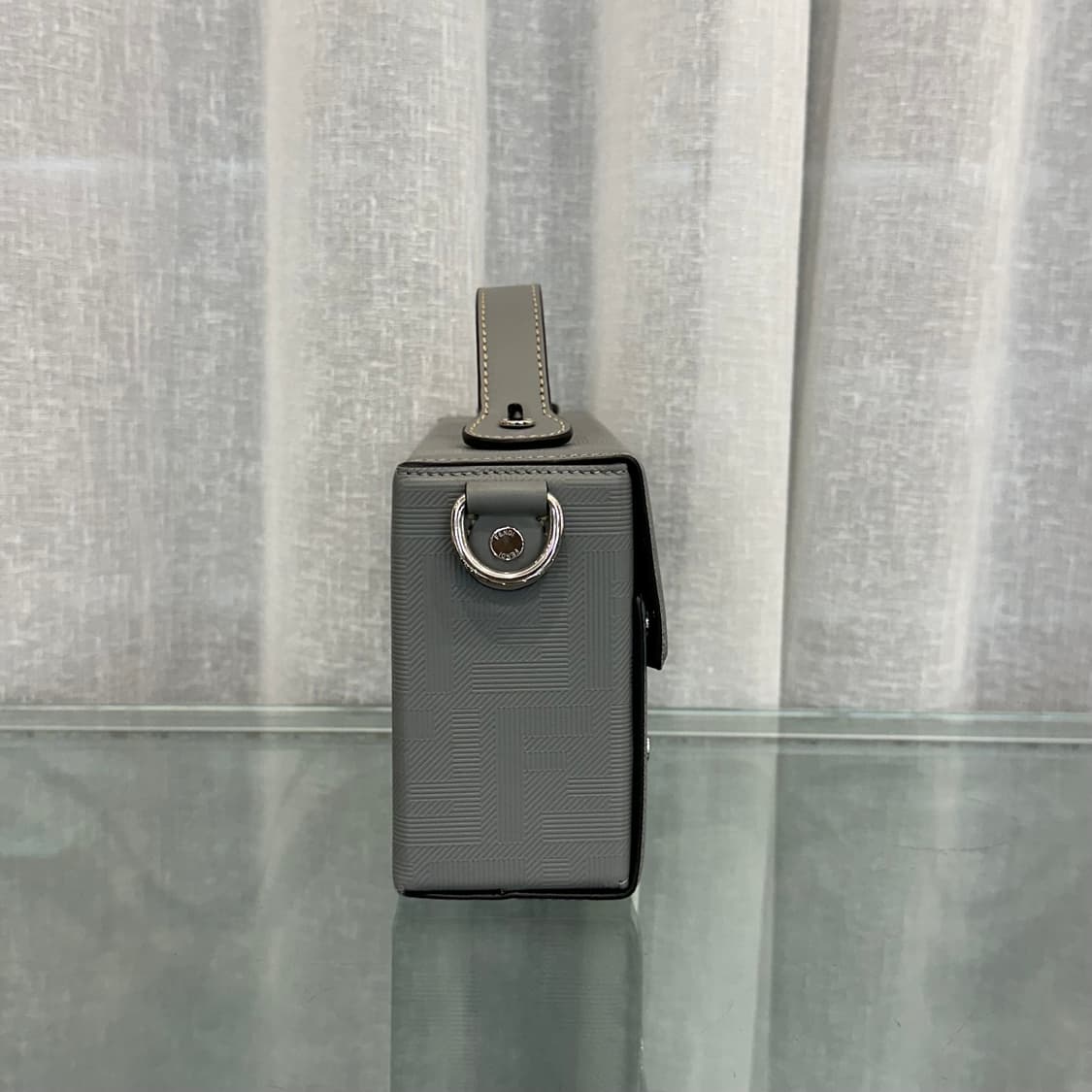 펜디 바게트 크로스백 상품이미지4