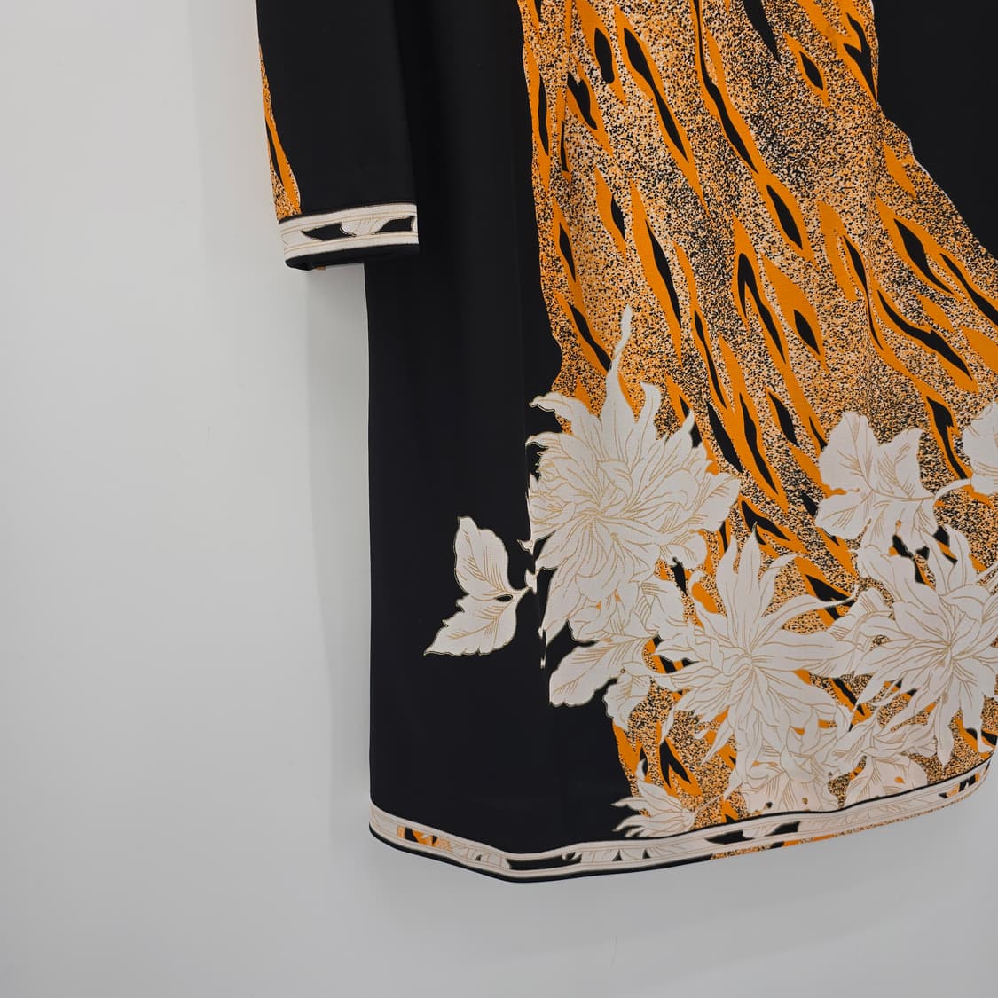 HAUTE COUTURE 블랙 오리엔탈 플라워 원피스 상품이미지3