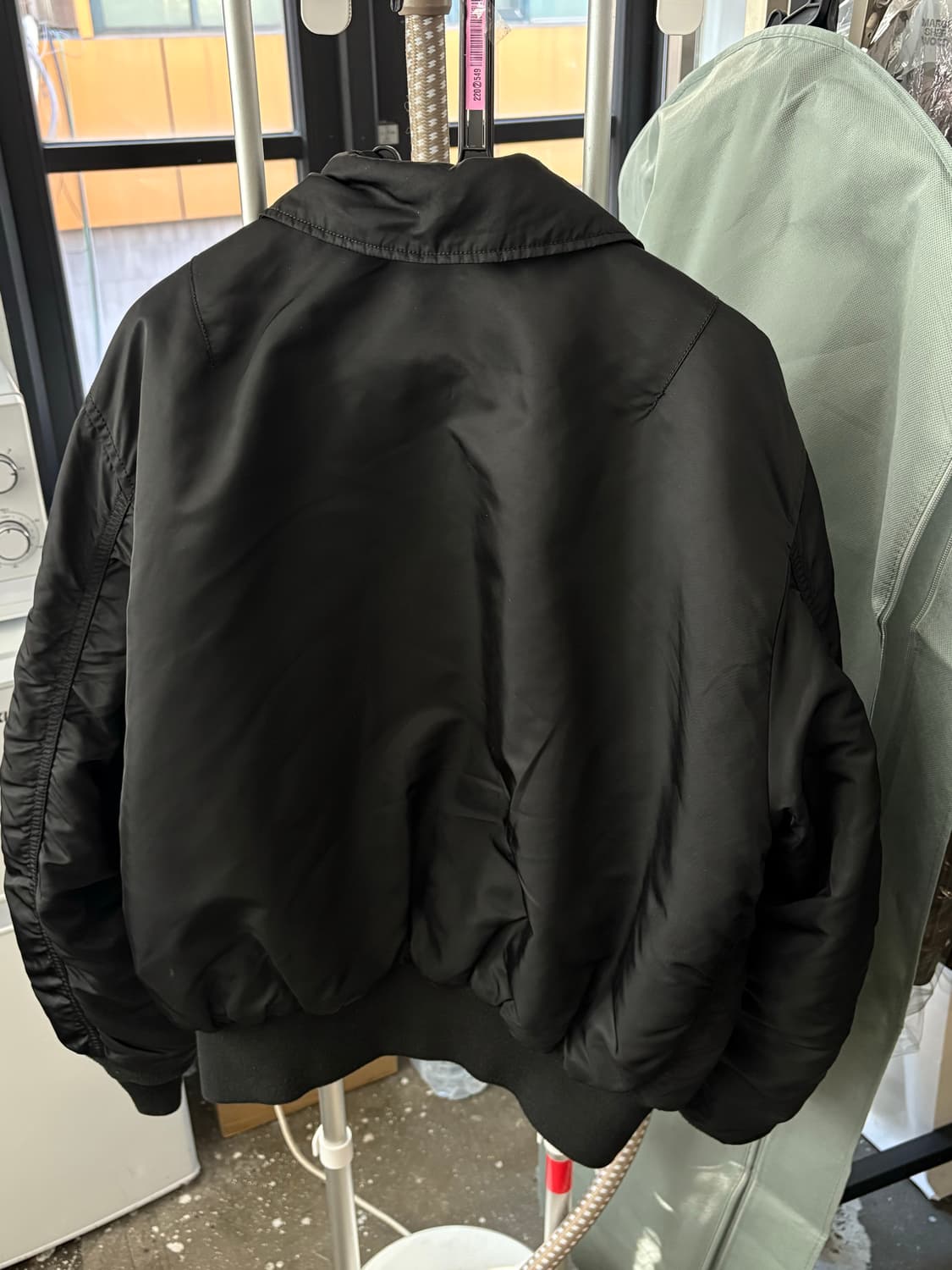 알파인더스트리  ma-1 자켓 상품이미지2