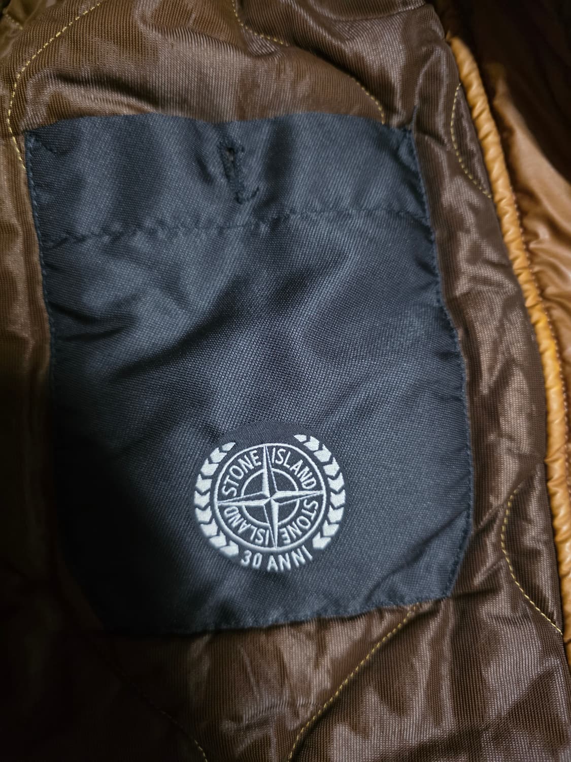 스톤아일랜드 30주년 무솔라 고마타 컴패스 패치 롱재킷. 싸이즈  100 상품이미지7