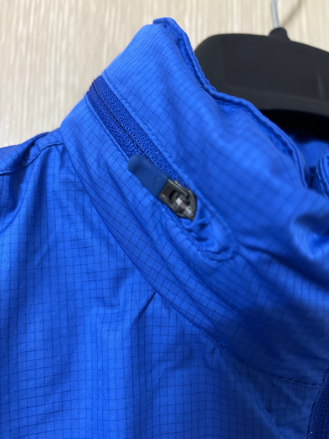 나이키 맨유 바람막이 블루 상품이미지4