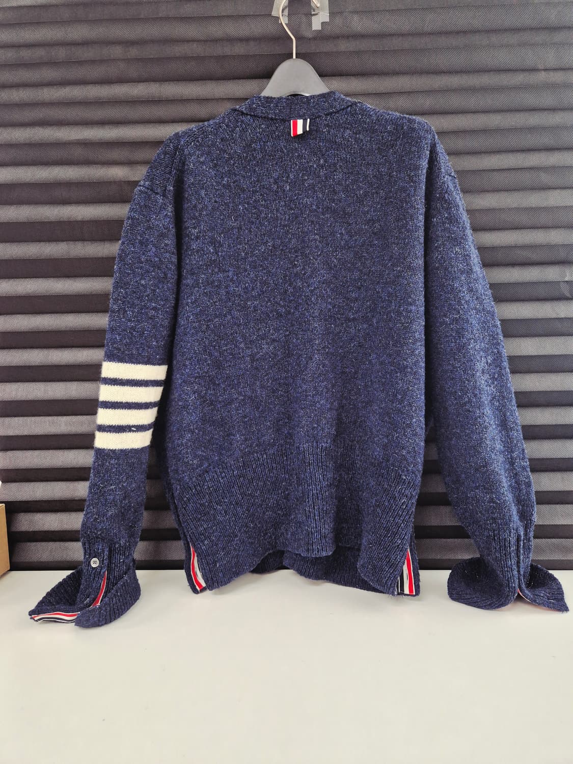 톰브라운 사선 가디건 네이비 사이즈 5 상품이미지2