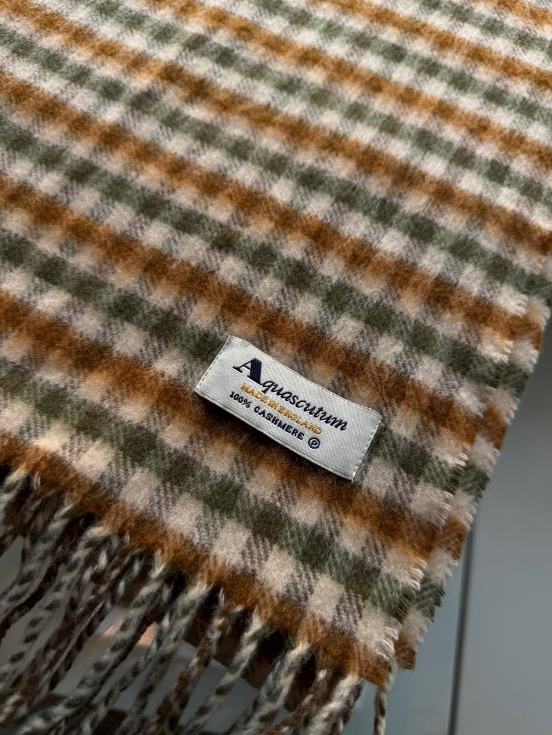 아쿠아스큐텀 캐시미어 머플러  상품이미지5