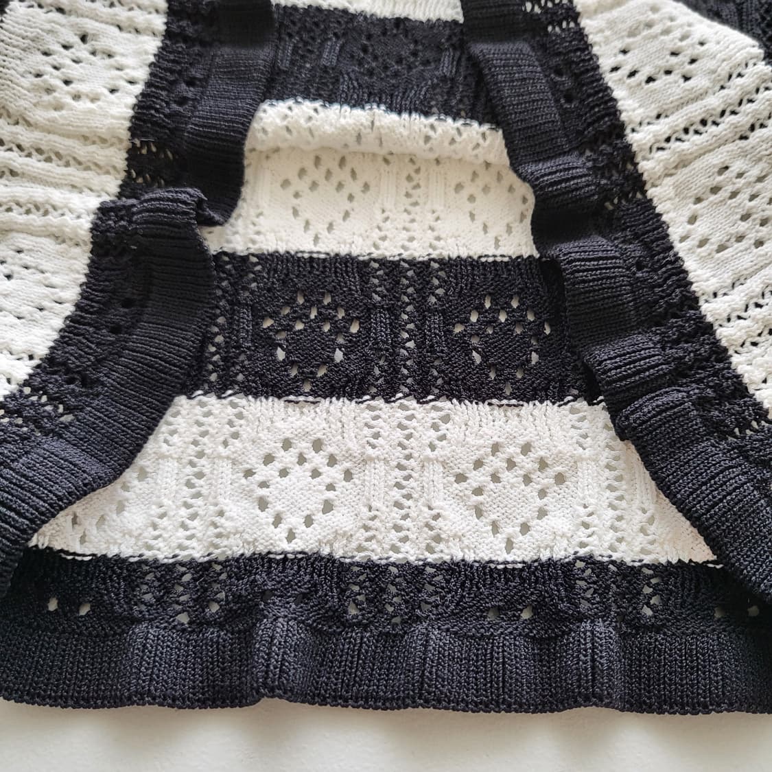 자라    아일렛 니트   판매합니다 
 상품이미지10