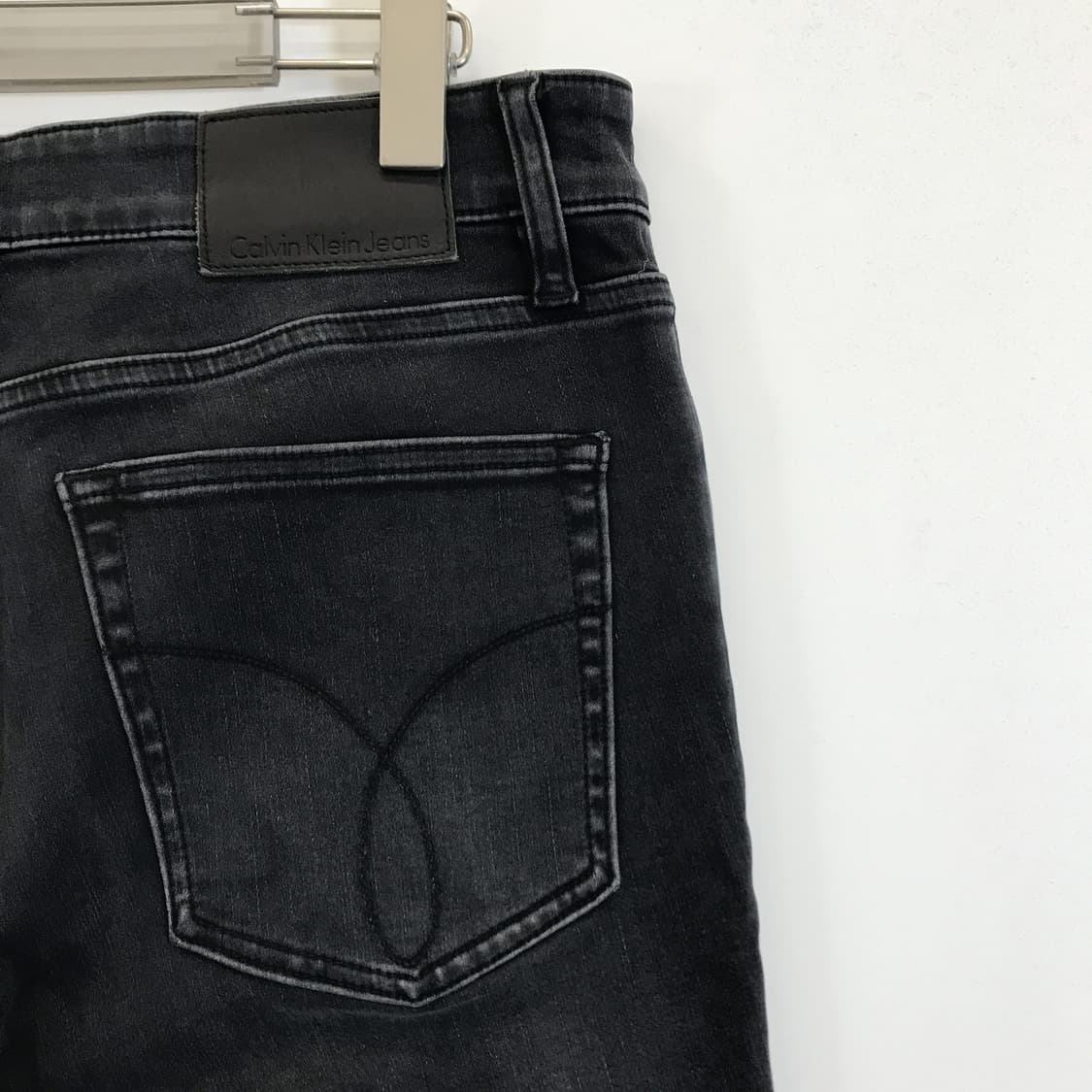 캘빈클라인 CK 워시드 블랙진 [32x34] 상품이미지4