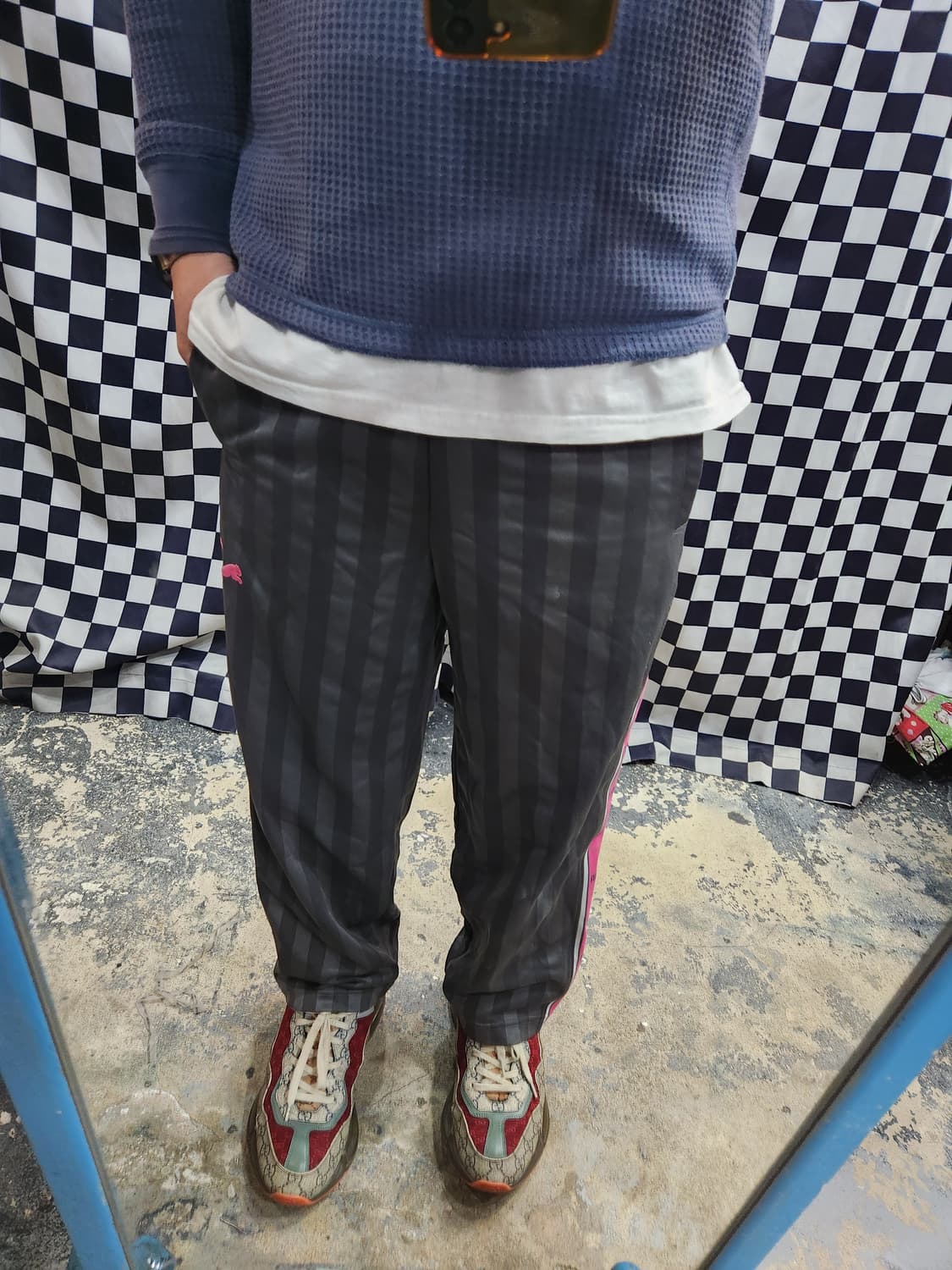 푸마 사이드라인 트레이닝 팬츠 일본판 그레이/핑크

 상품이미지7