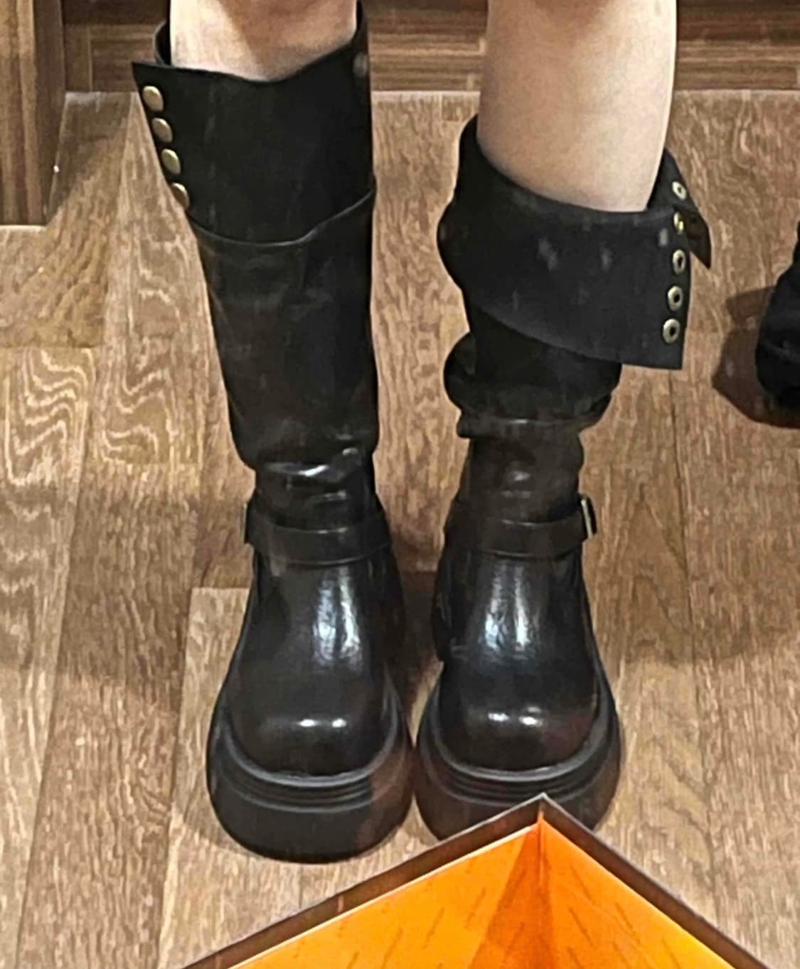 통굽 버튼 키높이 포인트 플랫폼 롱부츠 상품이미지2
