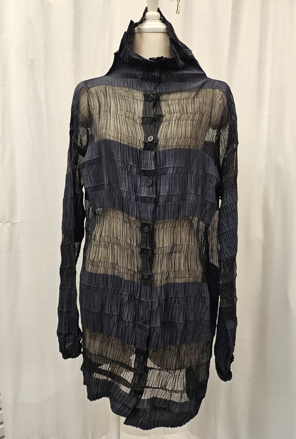 이세이미야케 ISSEY MIYAKE 여성 시스루 자켓 2 상품이미지1