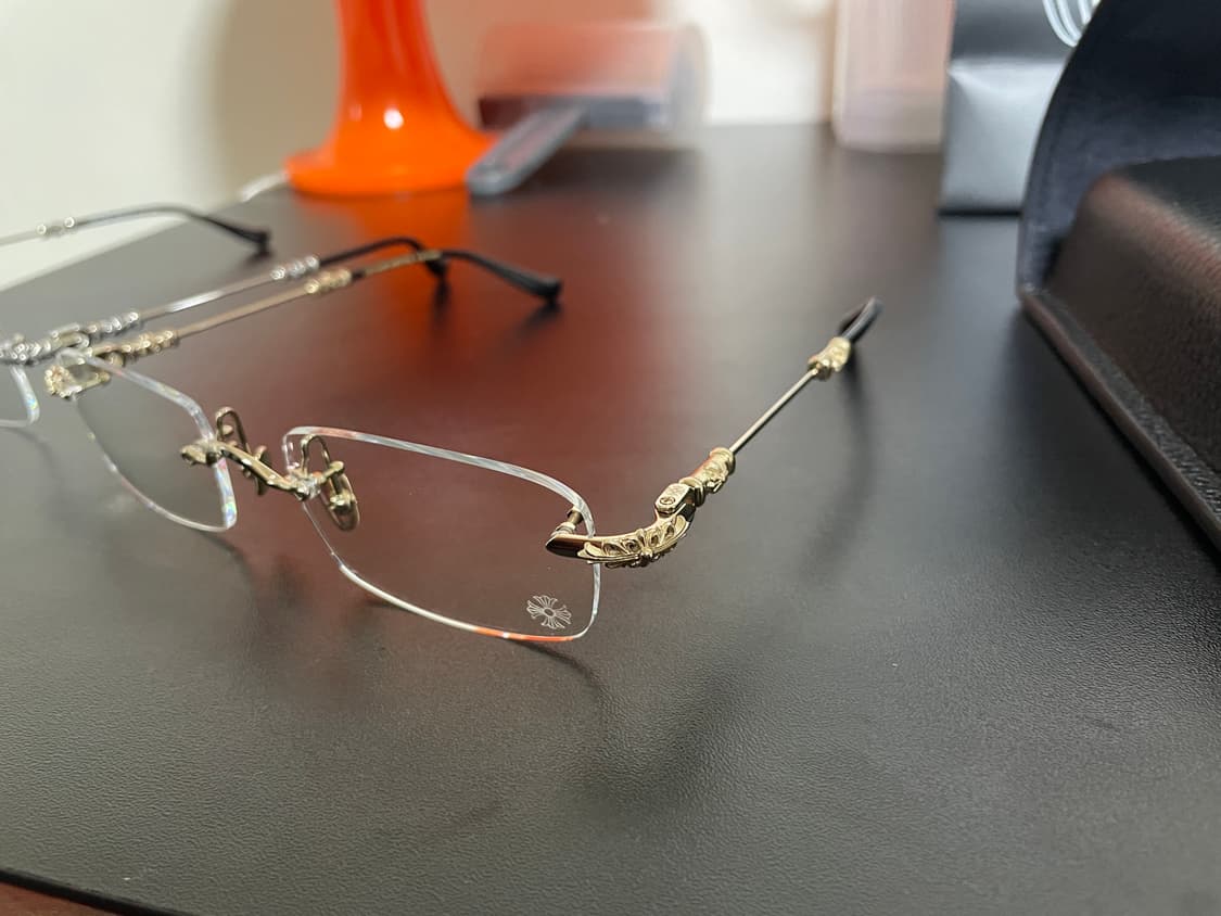 새상품)필스3 골드 블랙플라스틱 상품이미지1