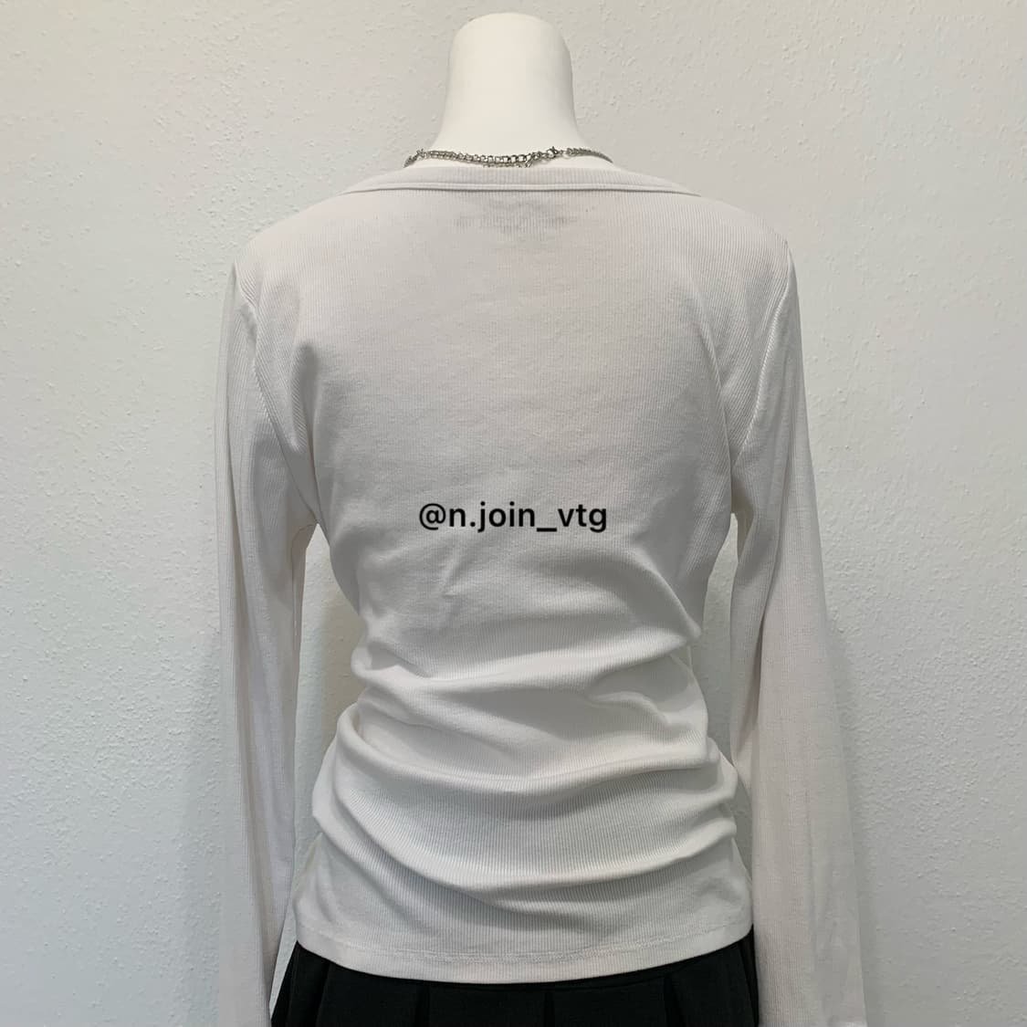 아베크롬비 헨리넥 화이트 롱슬리브 긴팔 상품이미지3