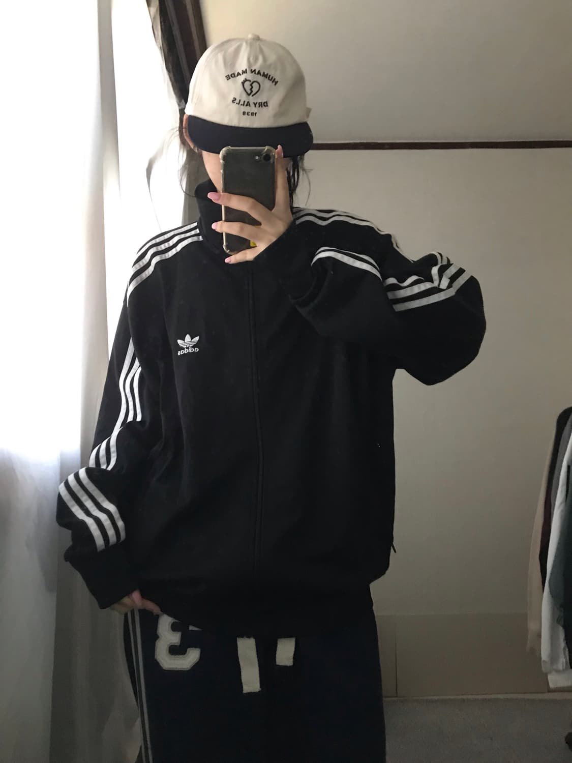 아디다스 블랙 오버핏 트랙탑 상품이미지2