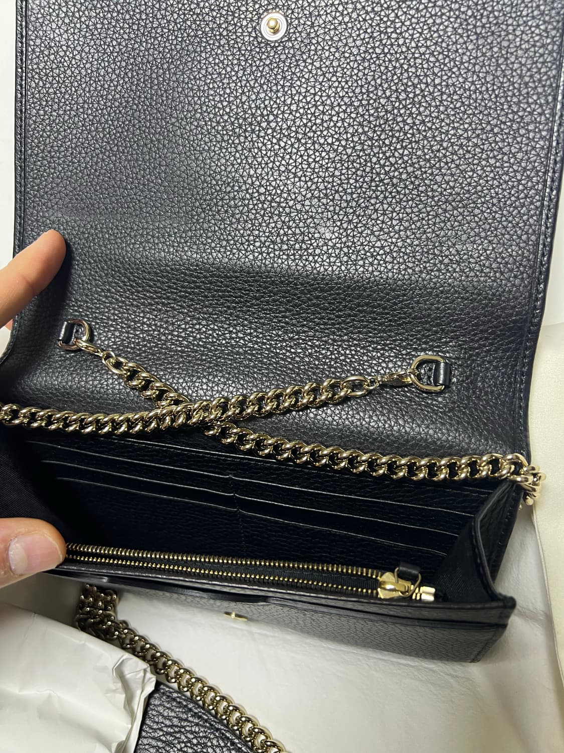 구찌 소호 체인 크로스백 블랙 상품이미지5