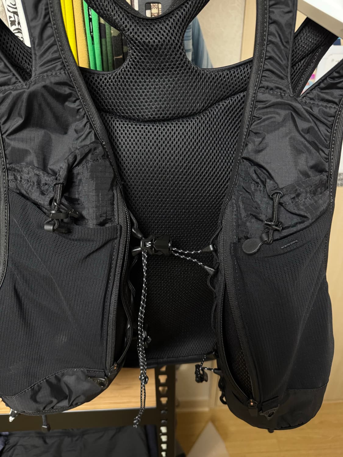 [OS] SOHC 썸웨어아웃사이드 하이킹클럽 러닝 베스트 상품이미지2