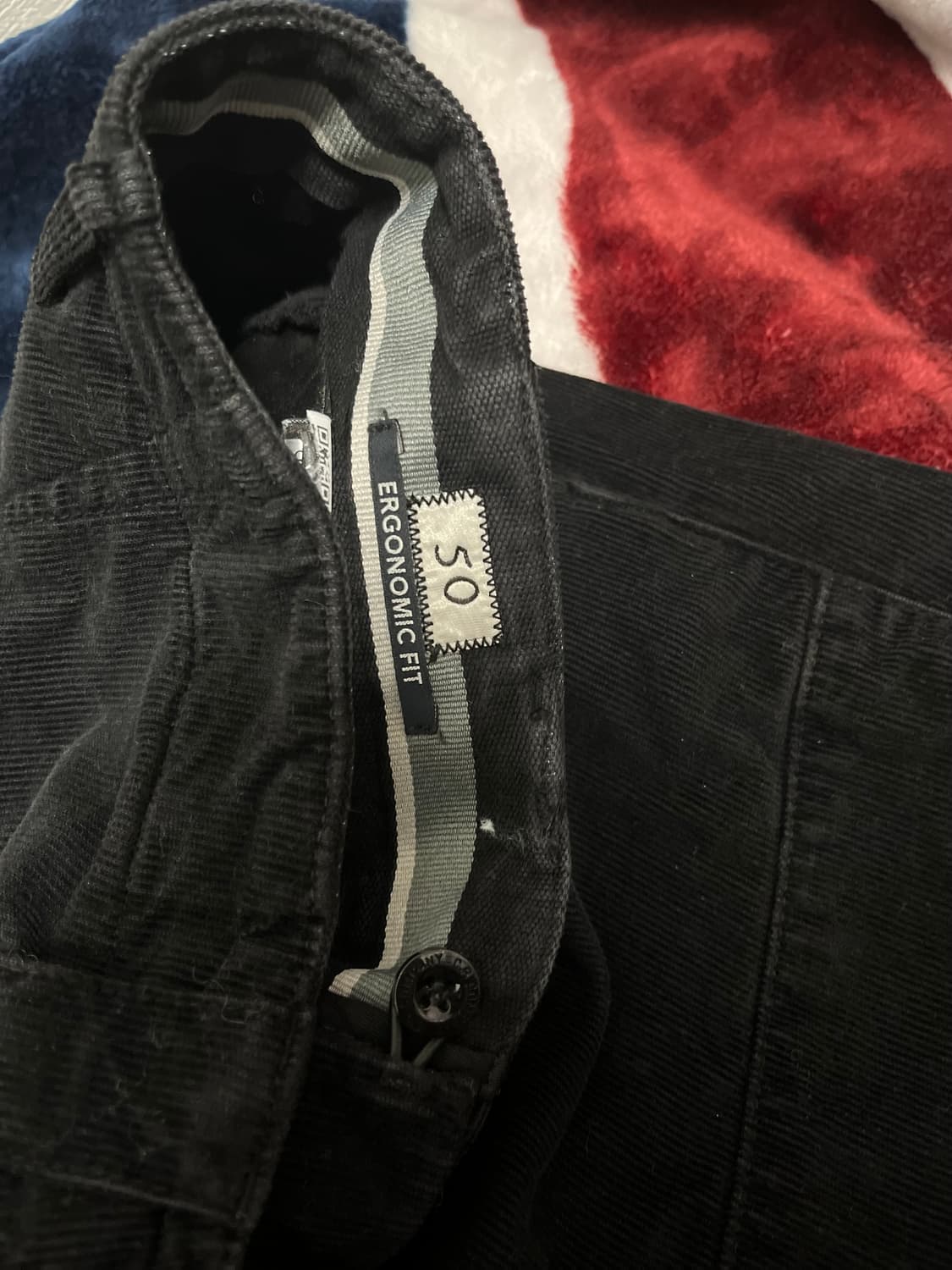 CP컴퍼니 코듀로이 팬츠 블랙 32~34호리 정품 상품이미지3