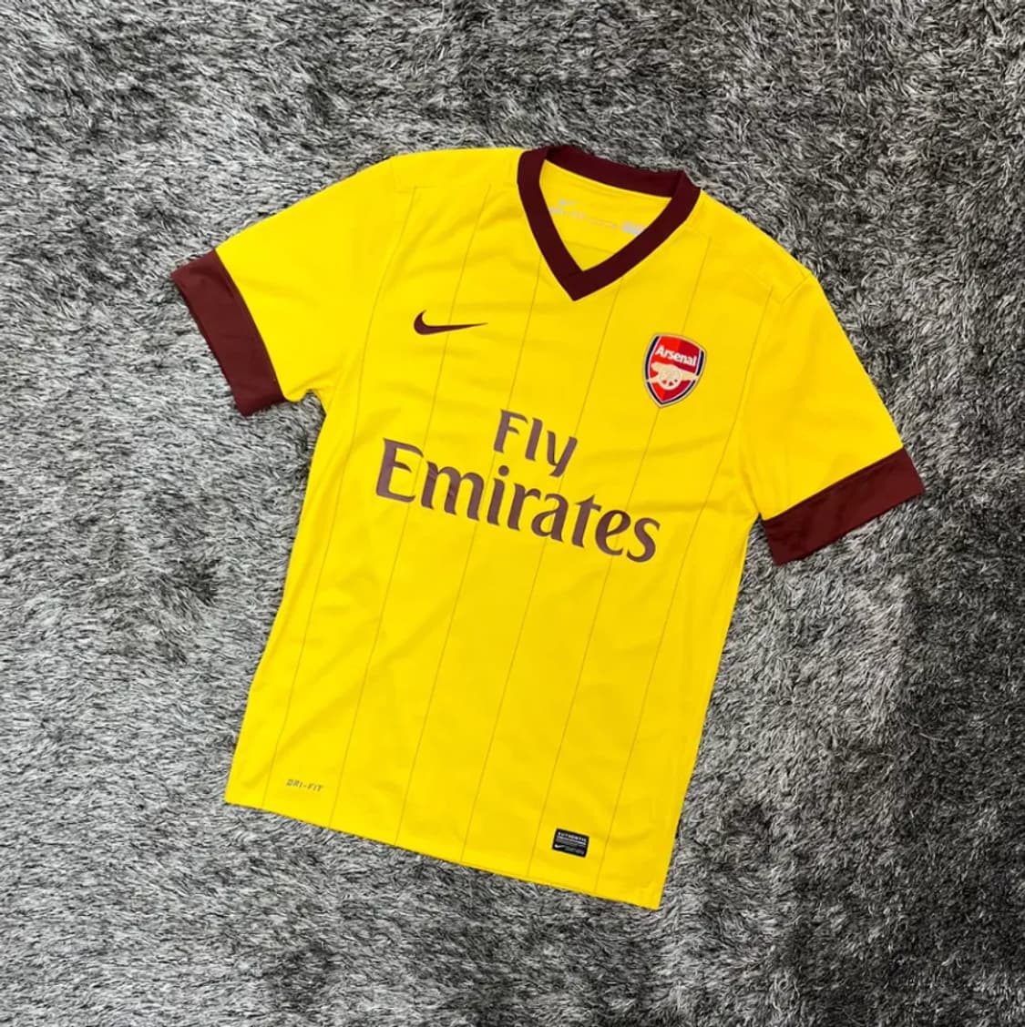 아스날 10/11시즌 어웨이 나이키 유니폼 (95) 상품이미지1