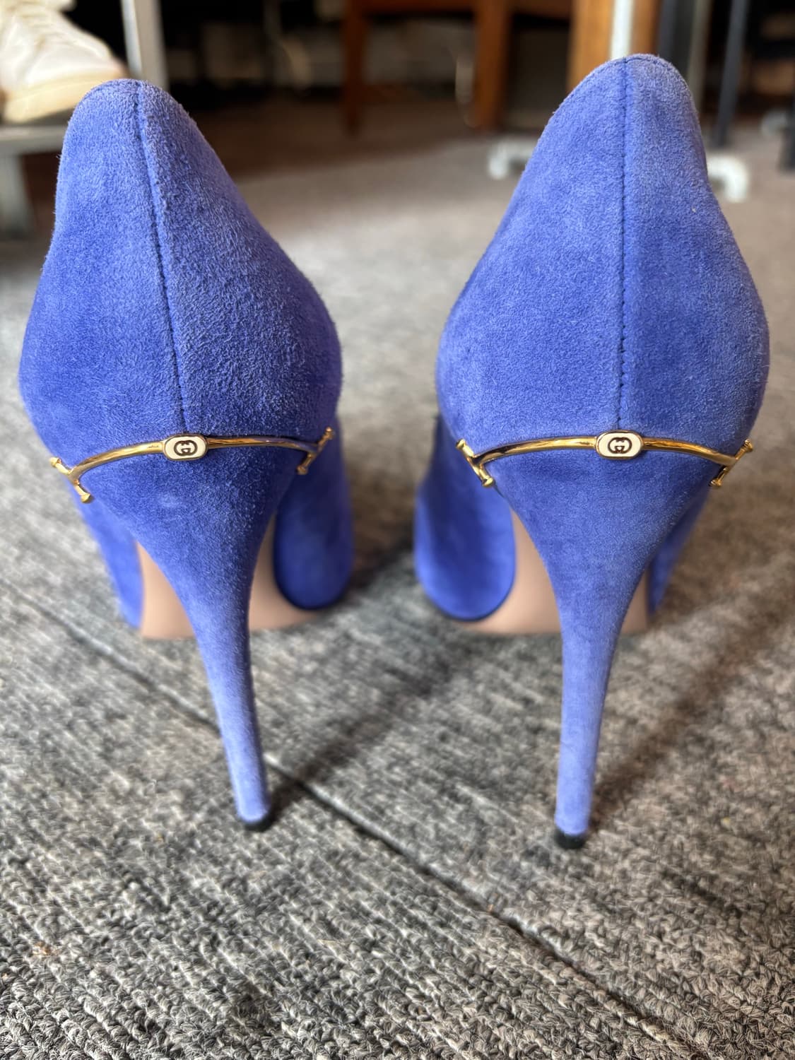 Gucci 스웨이드 구두  상품이미지2