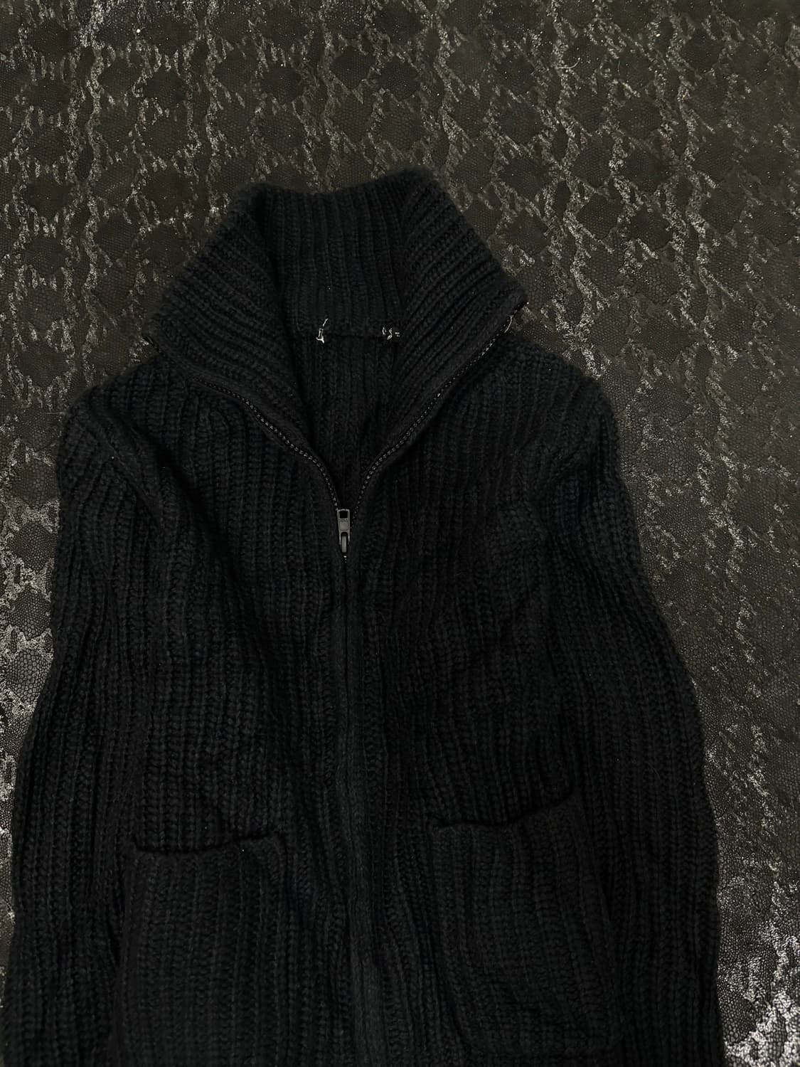 “Vintage” Minimal Mood Black Knit 상품이미지7