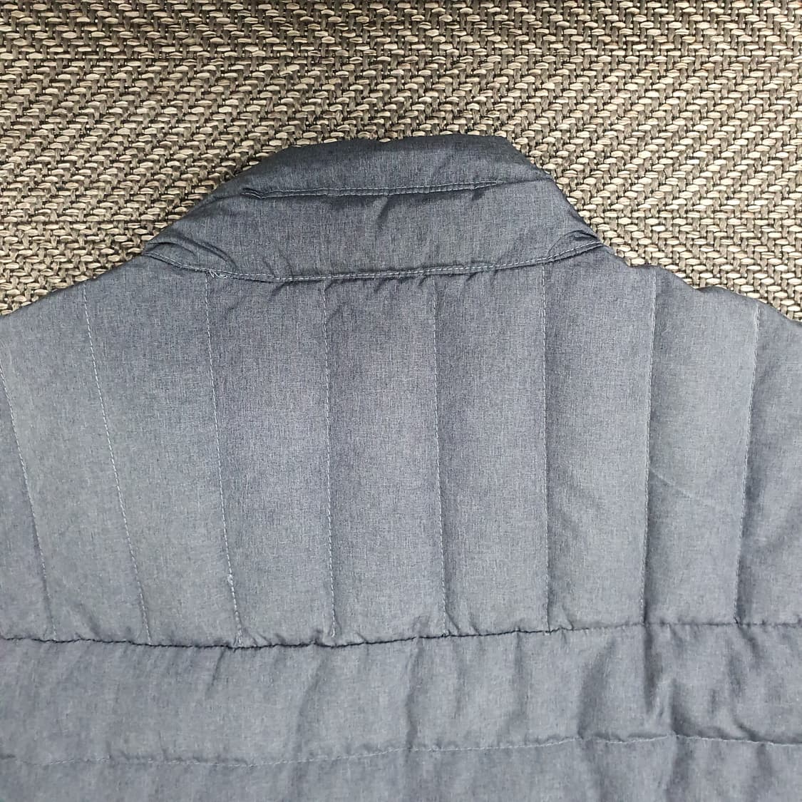 타미힐피거 오리털 경량패딩 남자105~110 상품이미지10