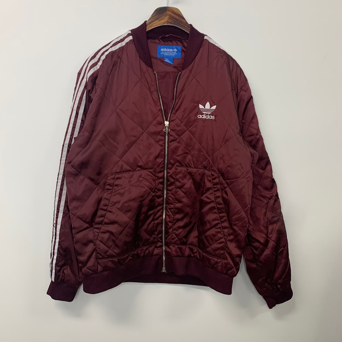 아디다스 대장급 버건디 퀼팅 자켓 상품이미지2